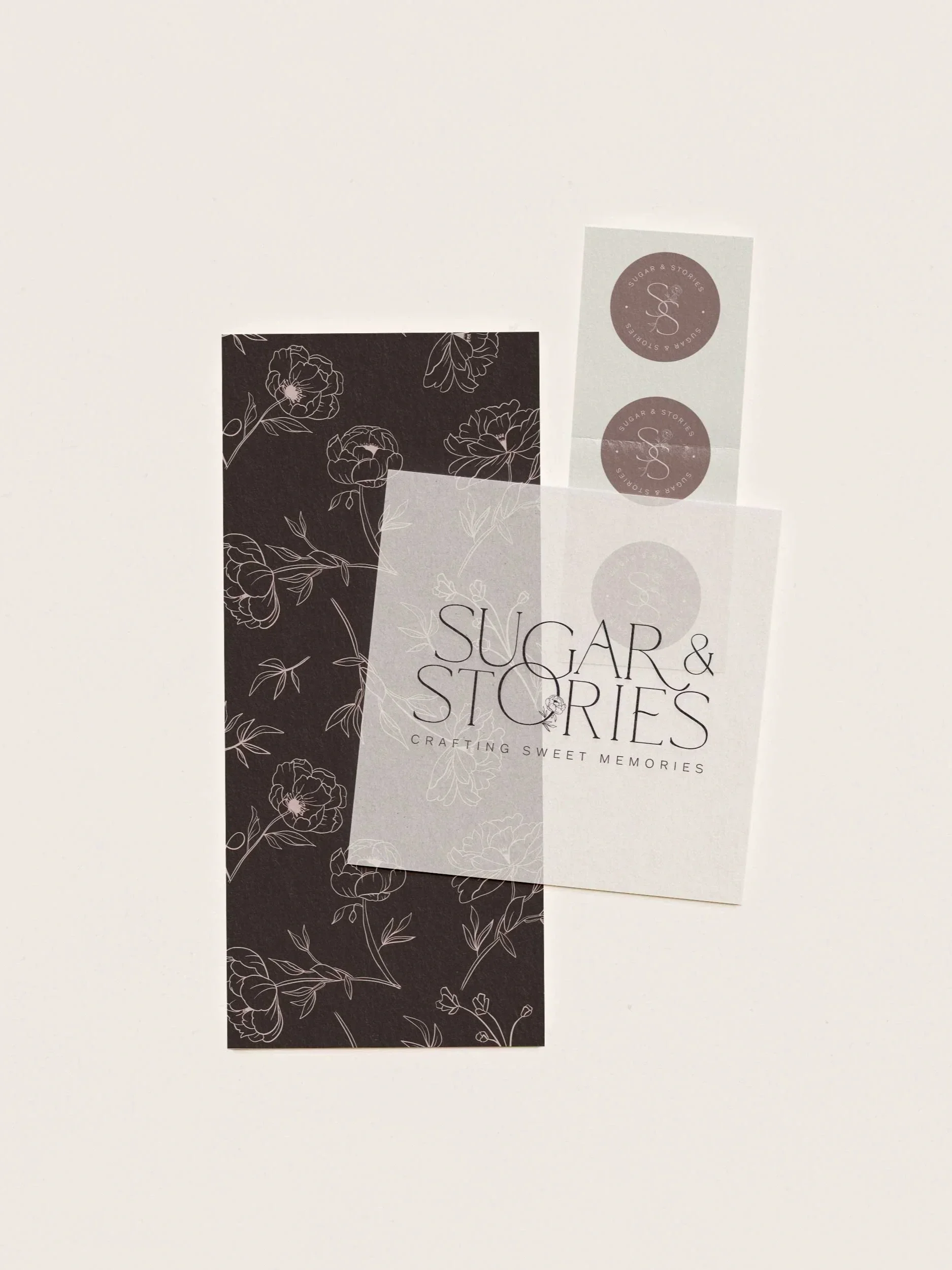 Premium brand identity for London Wedding Cake Designer