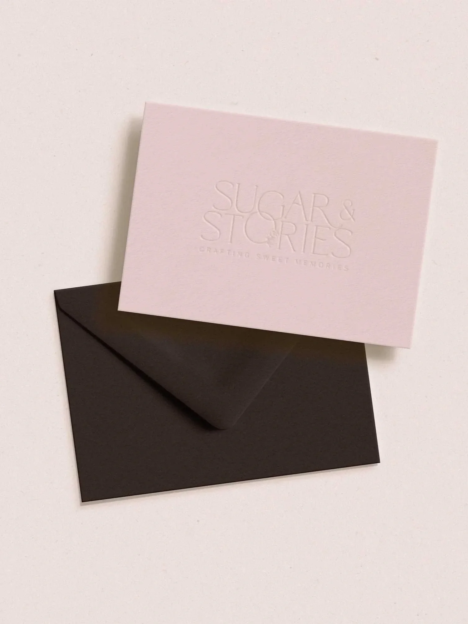 Premium brand identity for London Wedding Cake Designer