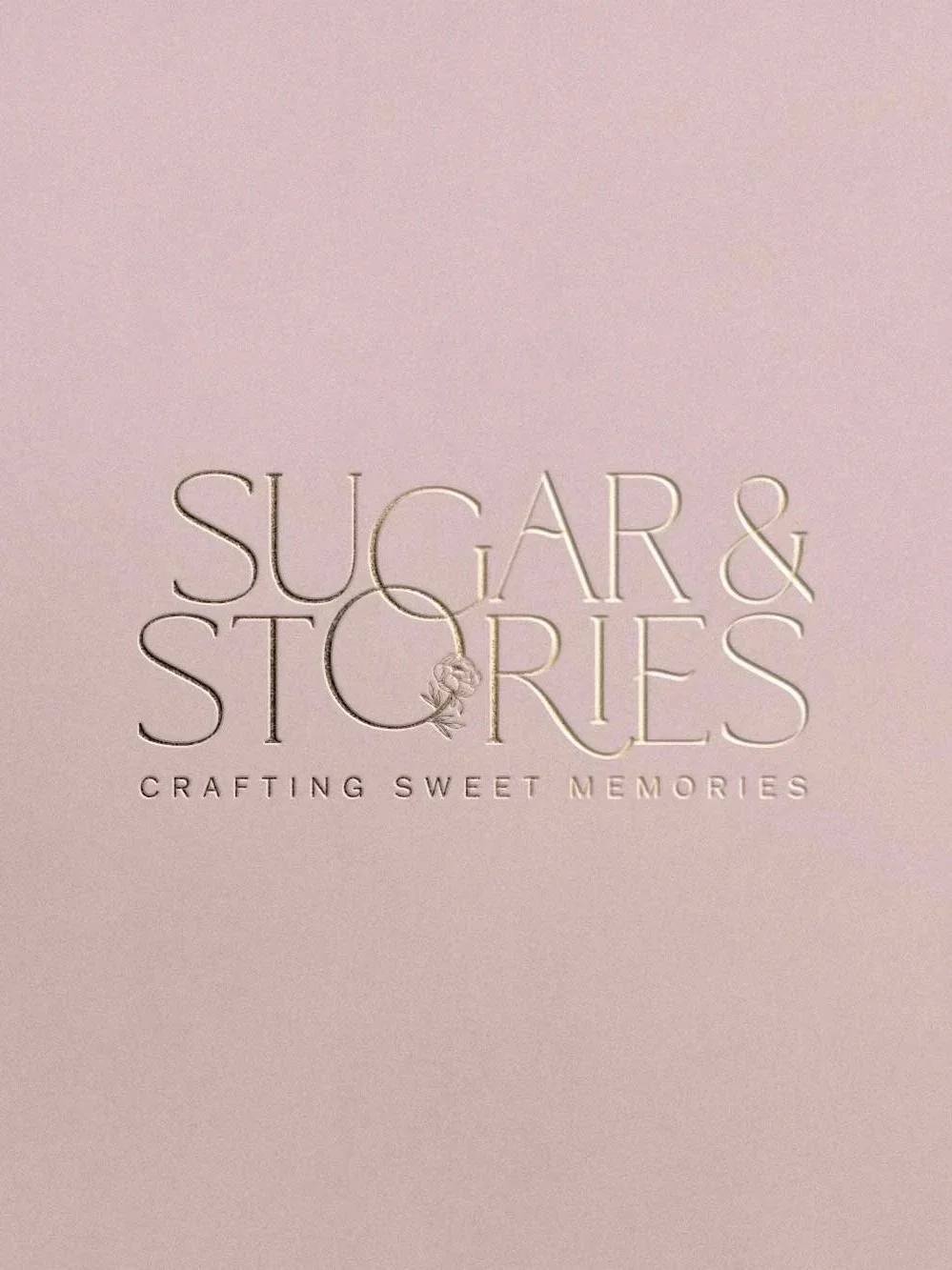 Premium brand identity for London Wedding Cake Designer