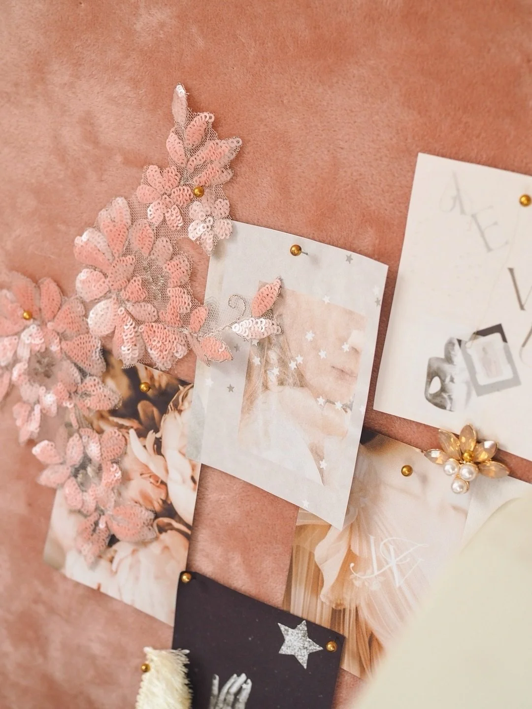Way before Monroe Creative, I trained in embroidery and making things with my hands has always been where I feel most like myself. Somewhere along the way, that side of me had slipped away a bit as my business grew, so I&rsquo;m bringing it back! ✨
⠀