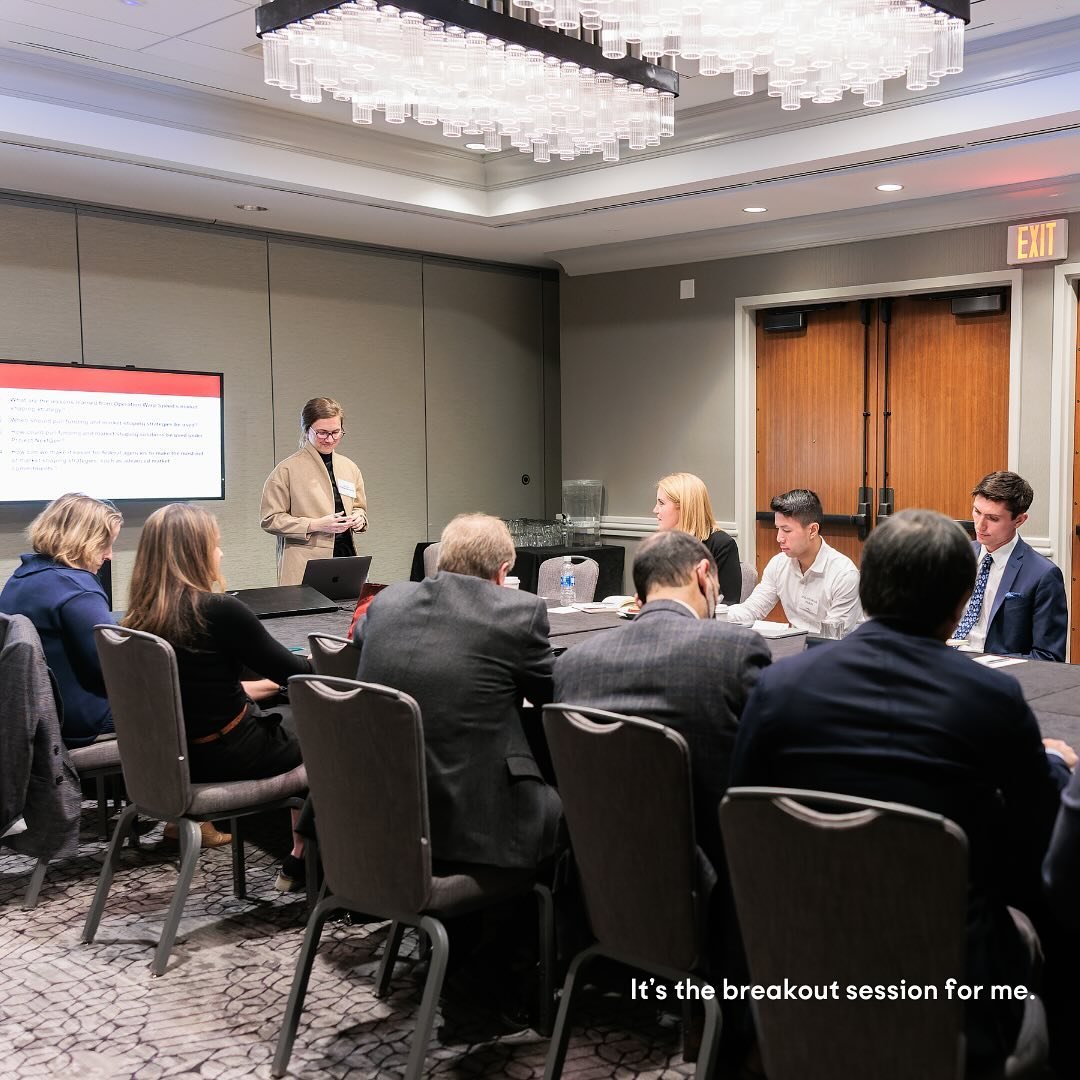 At this full-day conference, attendees had the chance to select from a variety of breakout sessions to participate in 💼🗣️ Breakout sessions are a great way to spark conversations and develop new connections among attendees
