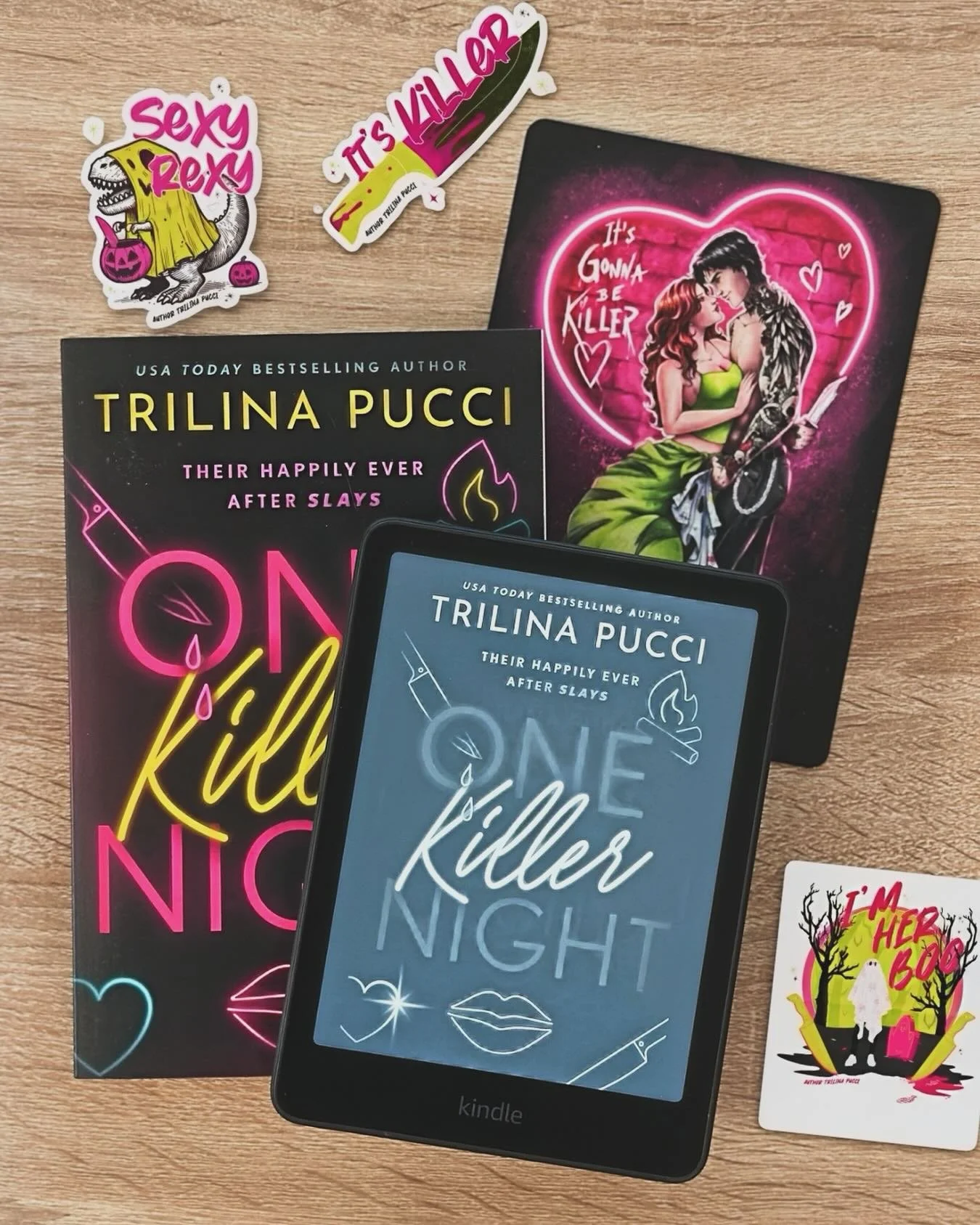 &ldquo;𝐘𝐨𝐮 𝐤𝐧𝐨𝐰 𝐢𝐧 𝐛𝐨𝐨𝐤𝐬 𝐰𝐡𝐞𝐧 𝐭𝐡𝐞𝐲 𝐬𝐚𝐲 𝐭𝐡𝐞 𝐚𝐢𝐫 𝐜𝐫𝐚𝐜𝐤𝐥𝐞𝐬 𝐛𝐞𝐭𝐰𝐞𝐞𝐧 𝐭𝐰𝐨 𝐜𝐡𝐚𝐫𝐚𝐜𝐭𝐞𝐫𝐬? 𝐖𝐞𝐥𝐥, 𝐰𝐞&rsquo;𝐫𝐞 𝐚 𝐟𝐮𝐜𝐤𝐢𝐧𝐠 𝐛𝐨𝐰𝐥 𝐨𝐟 𝐜𝐞𝐫𝐞𝐚𝐥. 𝐒𝐧𝐚𝐩, 𝐜𝐫𝐚𝐜𝐤𝐥𝐞, 𝐚𝐧𝐝 𝐩𝐨𝐩