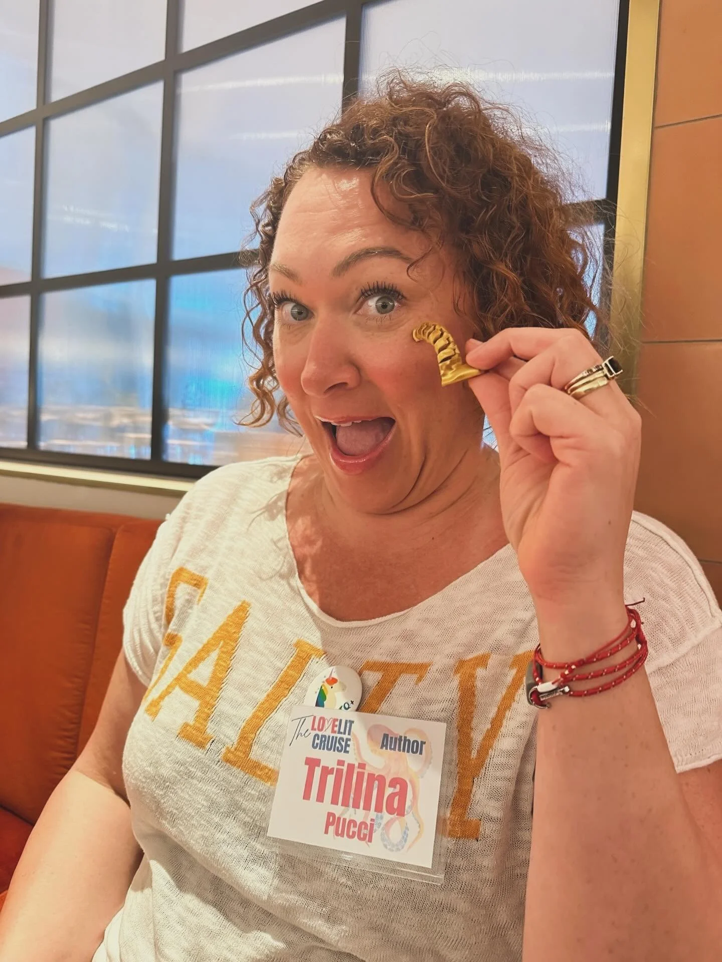 I can&rsquo;t believe it&rsquo;s over tomorrow😭🚢💔
#bookfyp #spicybooks #bookevents