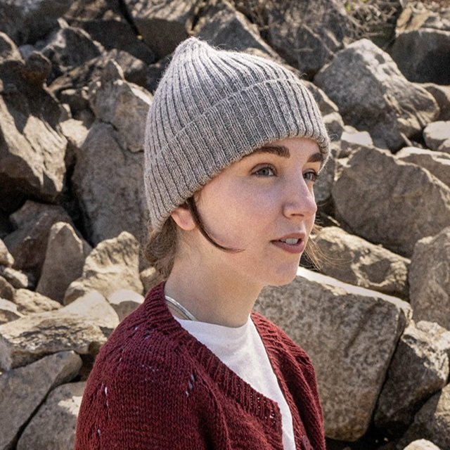 Grey_RibbedHat_crop.jpg