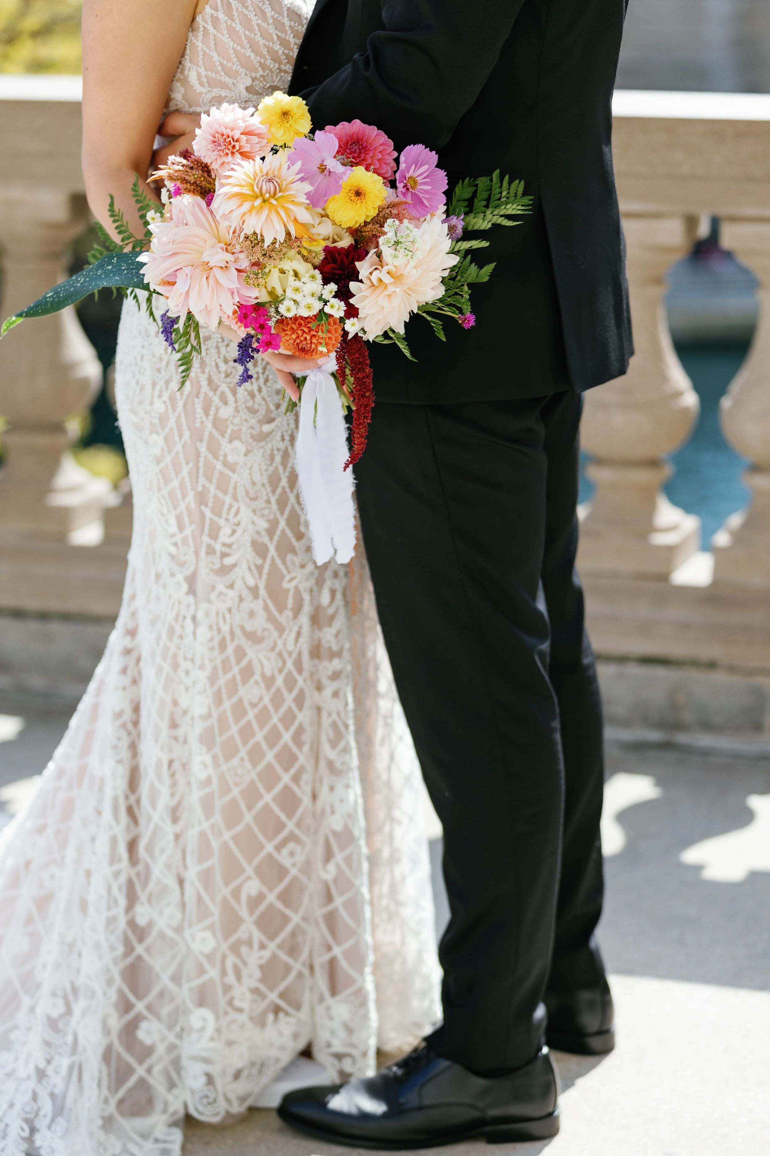 October wildflower wedding in Chicago