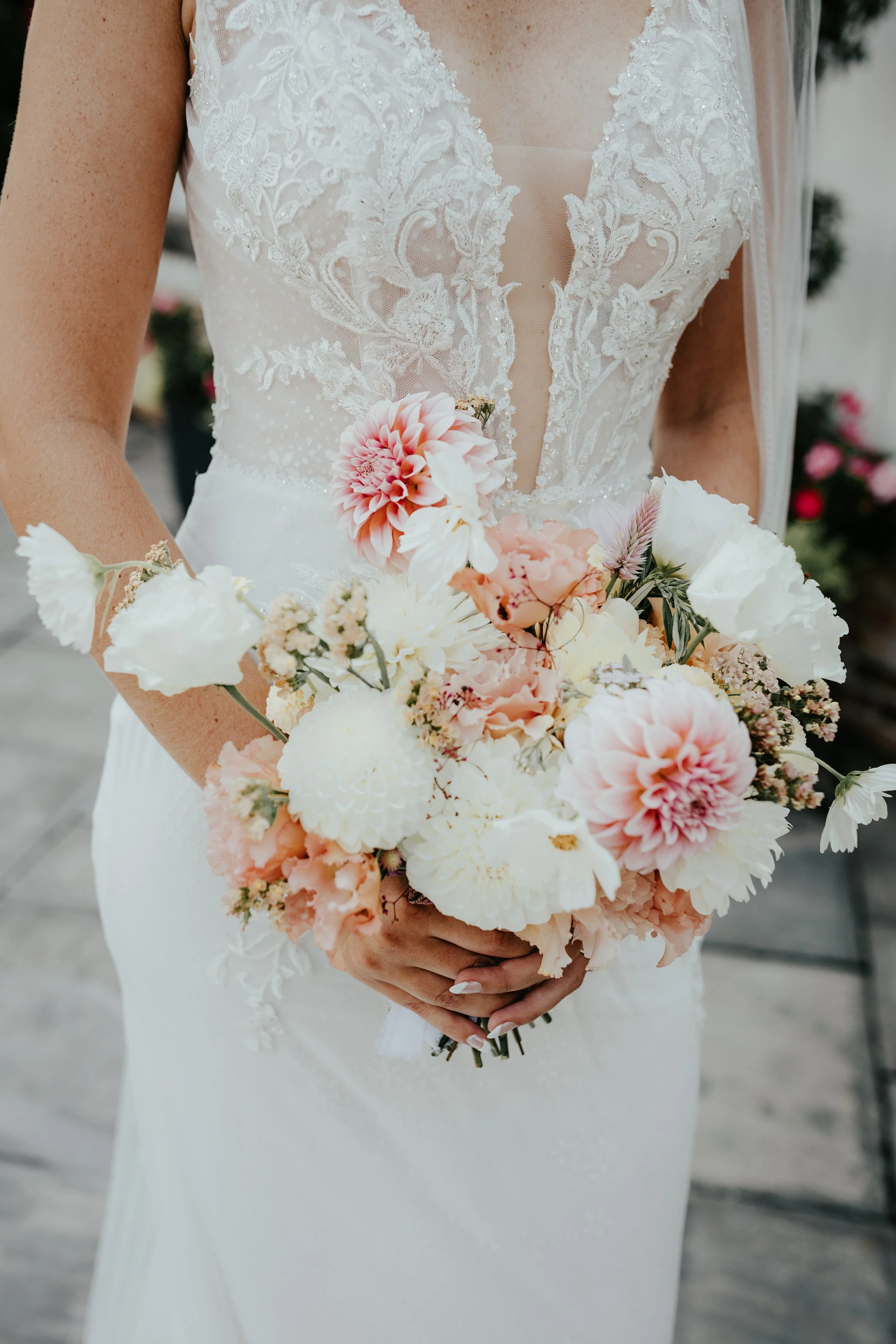 Subtle sunset inspired August wedding at the Farmhouse