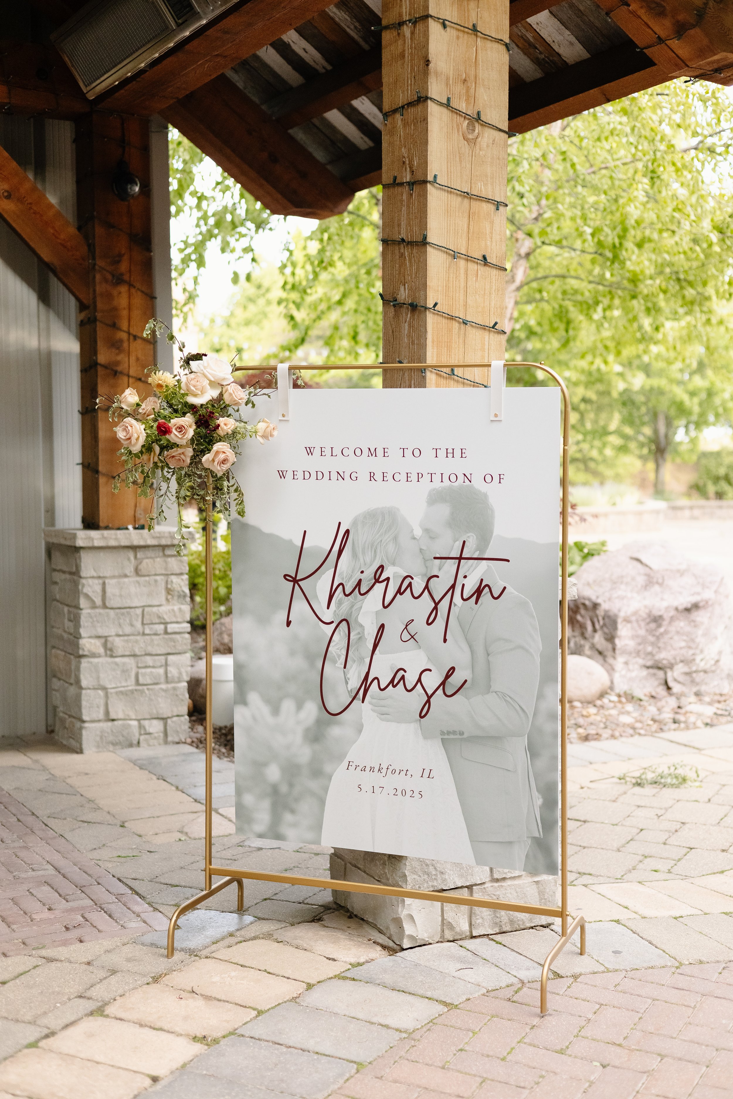 Loved the nod to their engagement photos