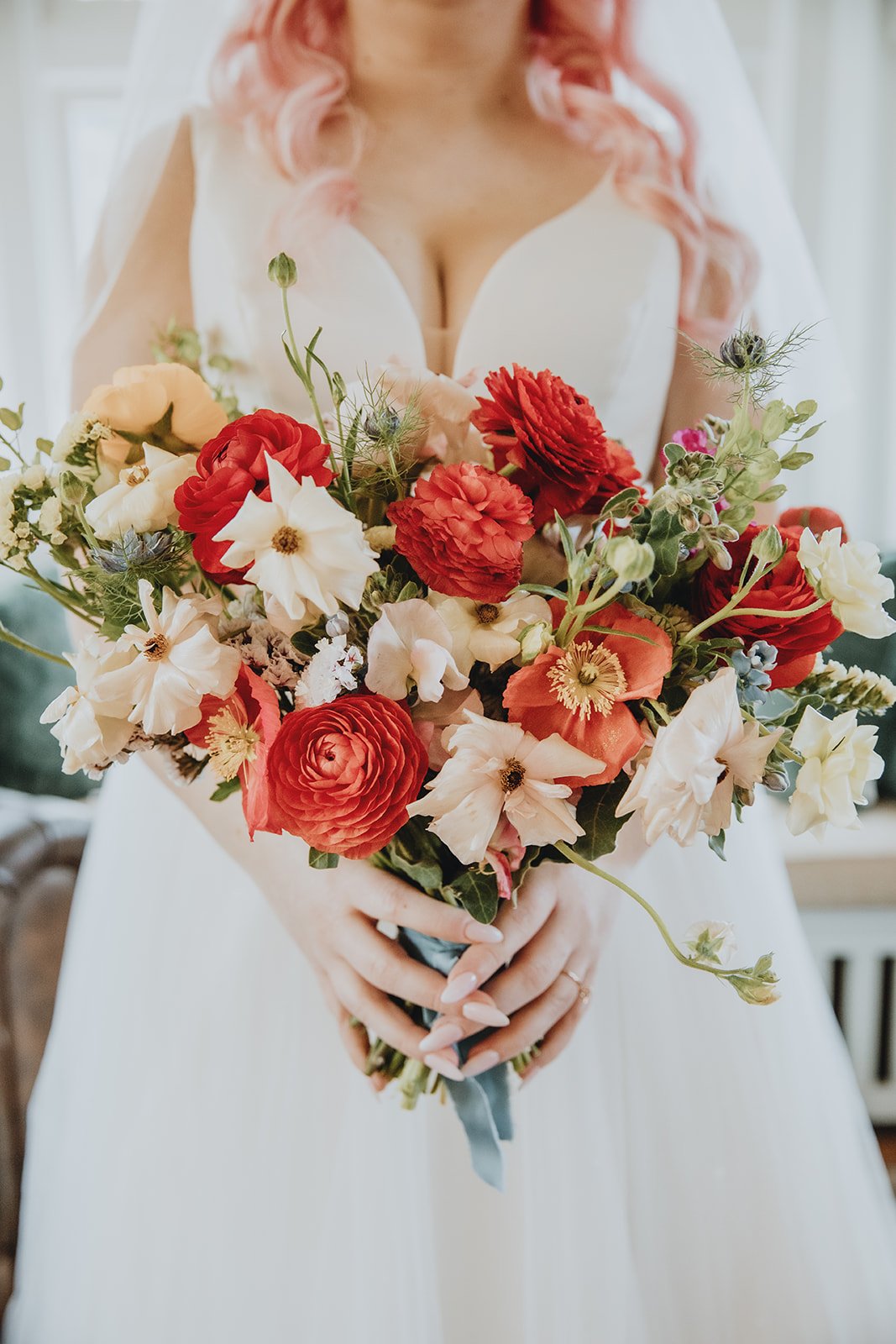 Spring wedding with all the vibes