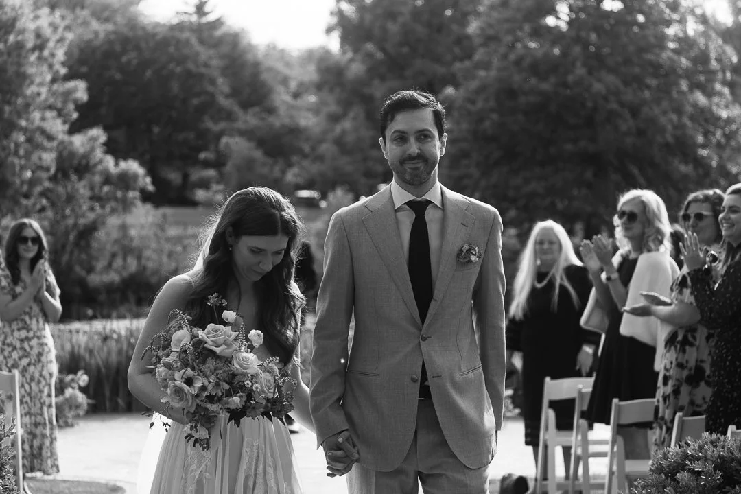 The way this bouquet moves even in a still photo