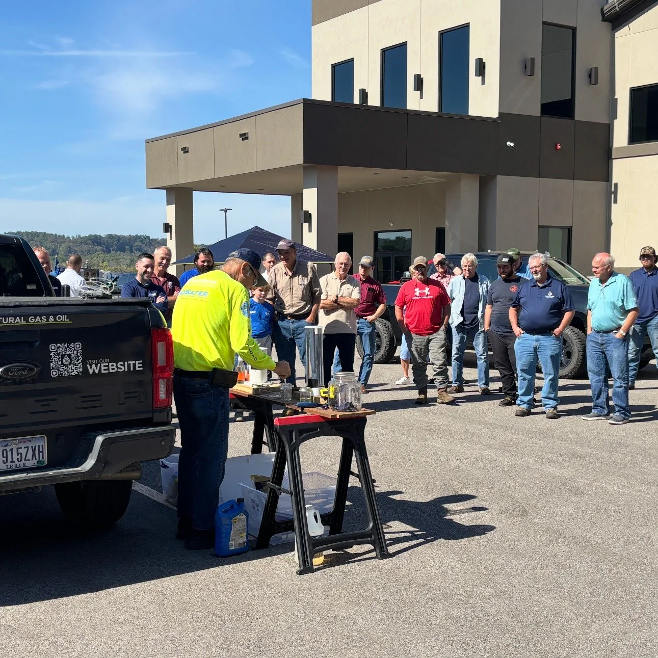 Today, Bruce and Charlie were at the Southeastern Ohio Oil and Gas Association Fall Trade Show in Marietta! 

Charlie participated in a safety round table discussion and did a live safety demonstration! 

The day also featured welcome remarks and var
