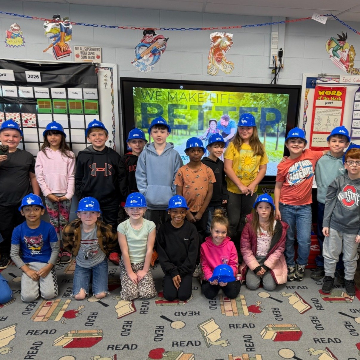 This morning, Shawn was at Etna Elementary School with second grade students! 

They explored where products come from and fossils.