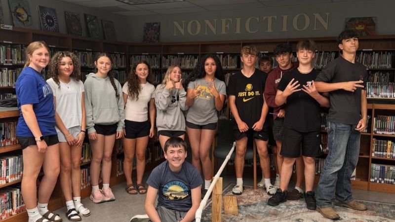  Middle school students find it amazing to learn about Ohio’s natural resources and all the products created from them. Ohio-made energy is essential! Share the    many products    made possible through natural resources with your classroom. 