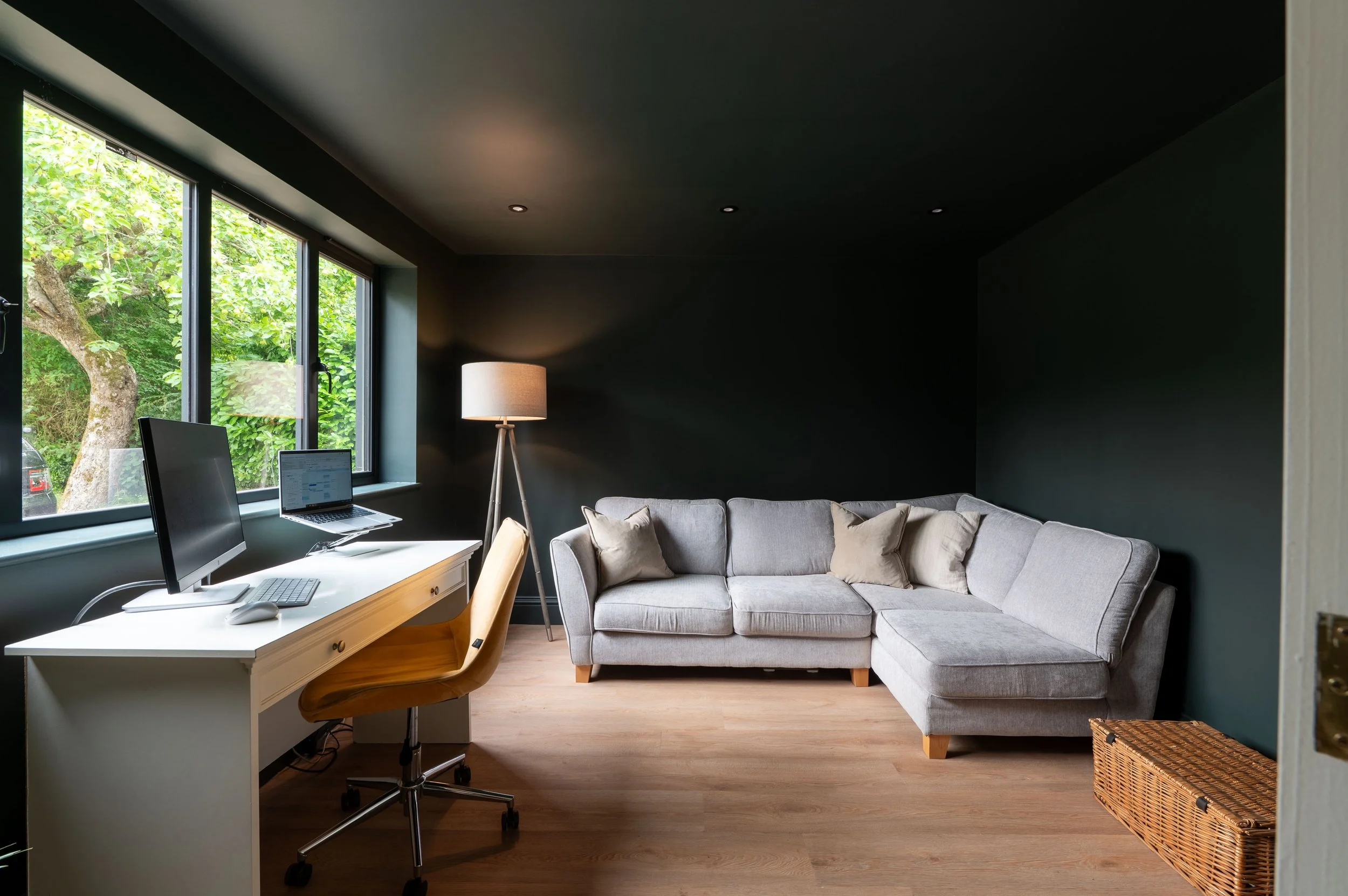 Nu-Line
Whole house internal Decs
£10k