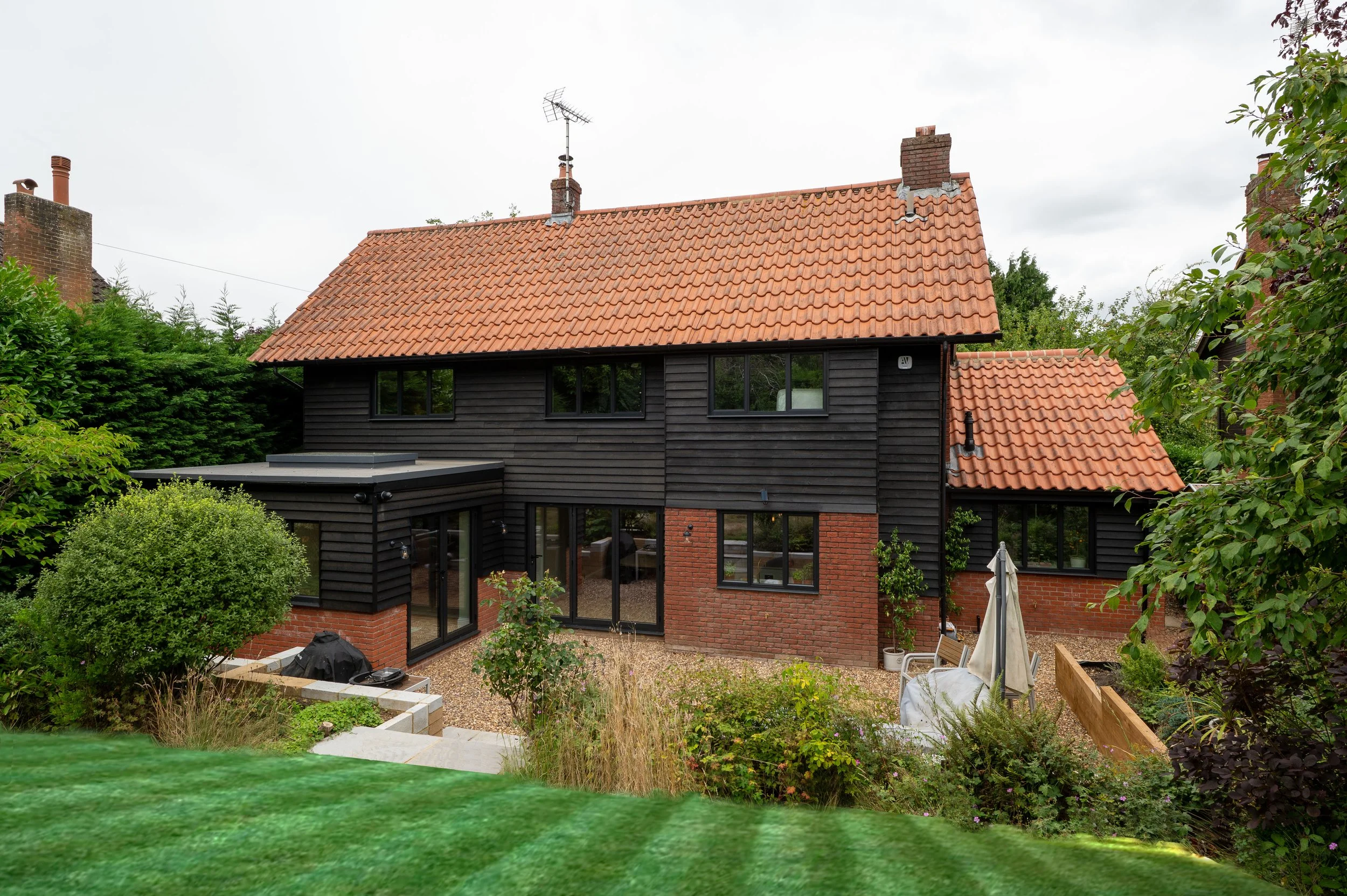 Brownstone
Rear, Side and Roof extension and Refurb
£400k
