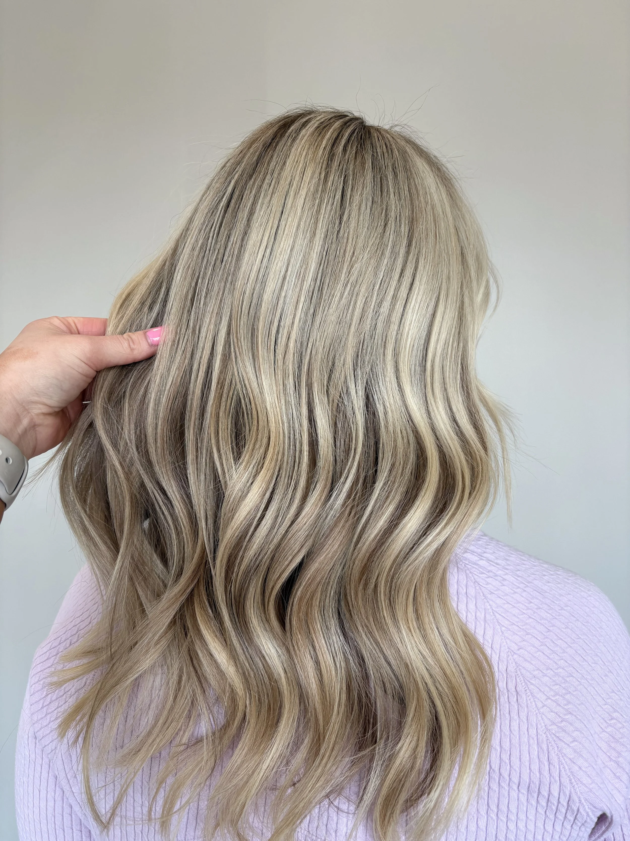 Custom weft extensions 
