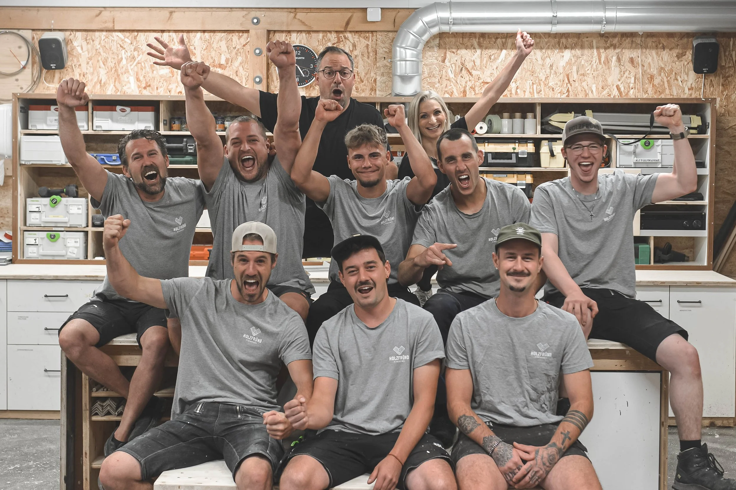 Das Team von der Holzfründ Zimmerei in Oberwil bei Nürensdorf