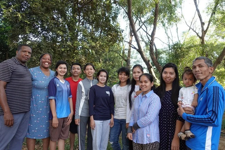 Choosing a New School - Cambodia Teacher Training Project