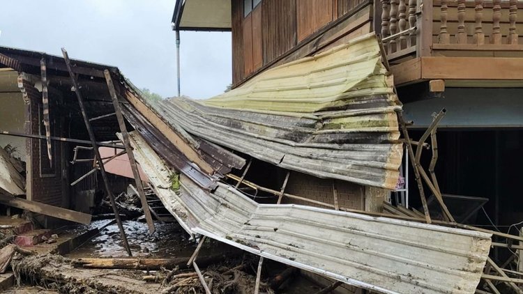Tragic Flash Flood Opens Doors in Thailand
