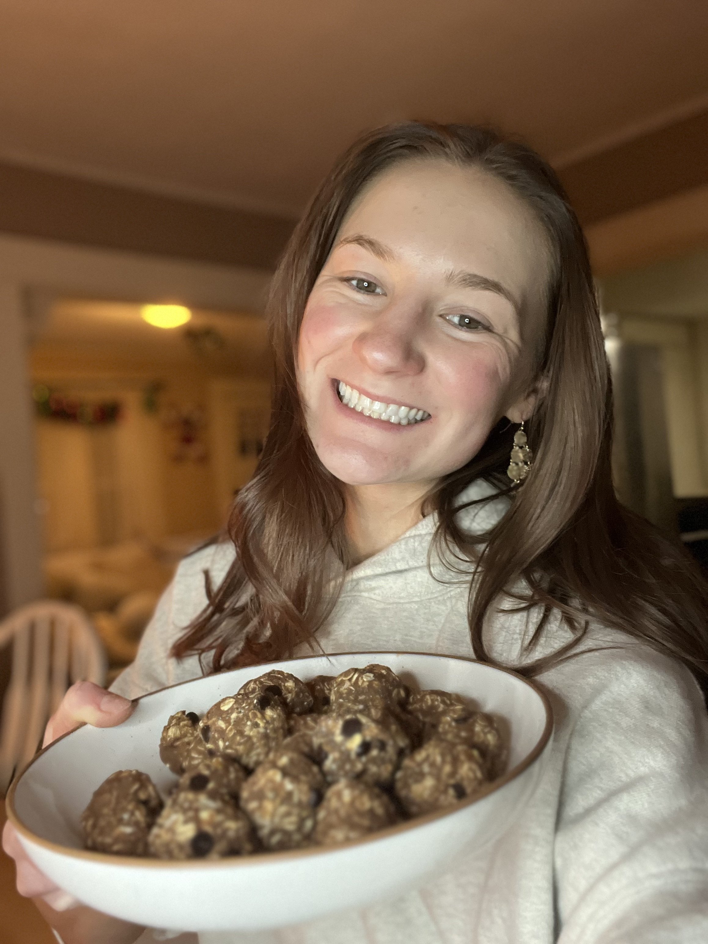 Chocolate Protein Energy Bites