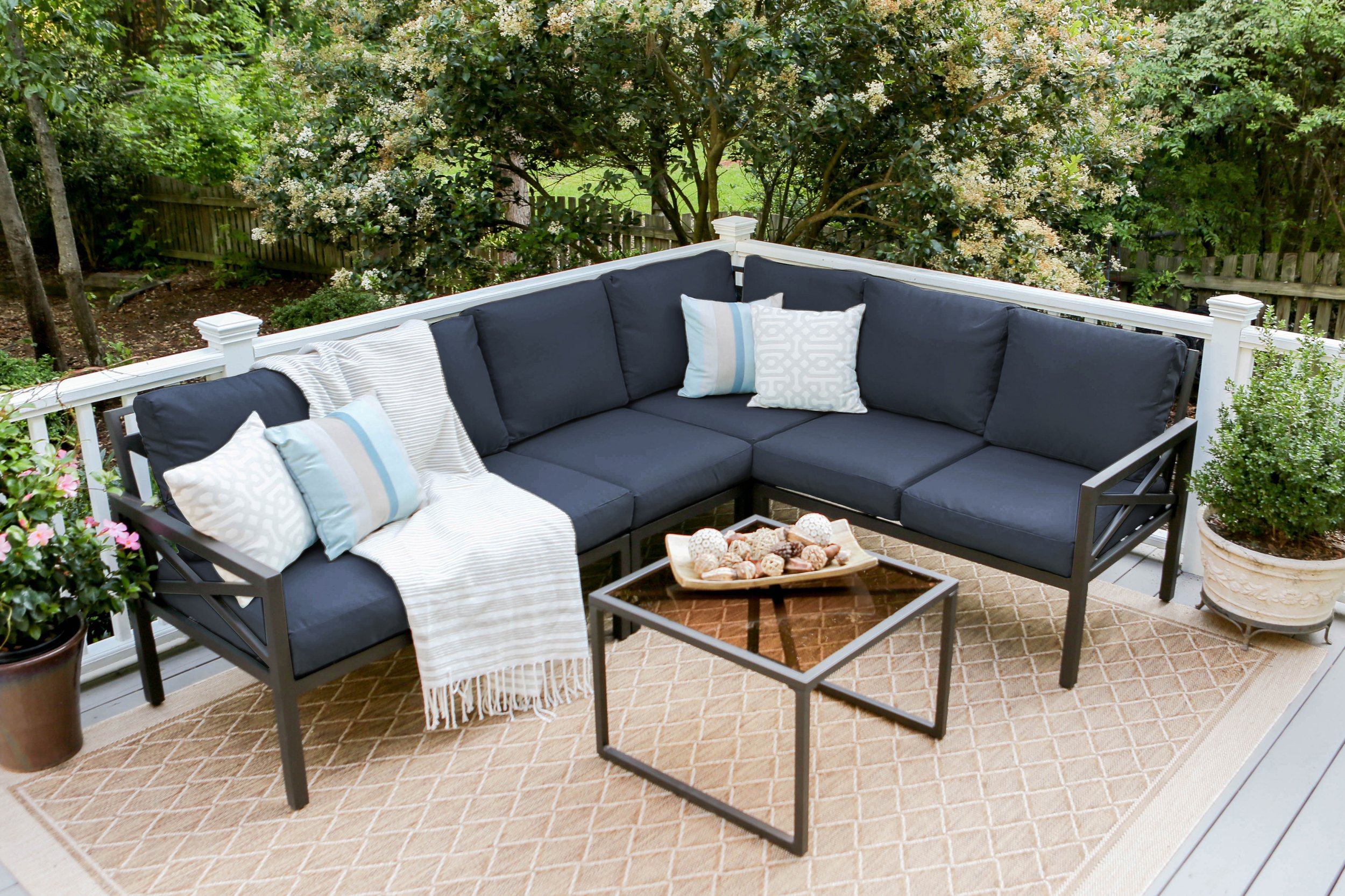 Sunbrella_Blakely Sectional-502987 Indigo 1.jpg