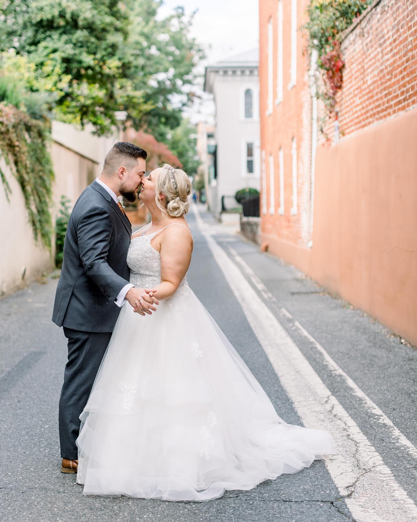 Meet our clients Michaela &amp; Brendan 💍 Their special day took place at an eclectic distillery, @tenthwardco, in Frederick, Maryland. Stay tuned for the details🤩
📸 @alanareneephoto 
.
.
.
#brideandgroomphotos #weddingdayphoto #weddingdaymemories