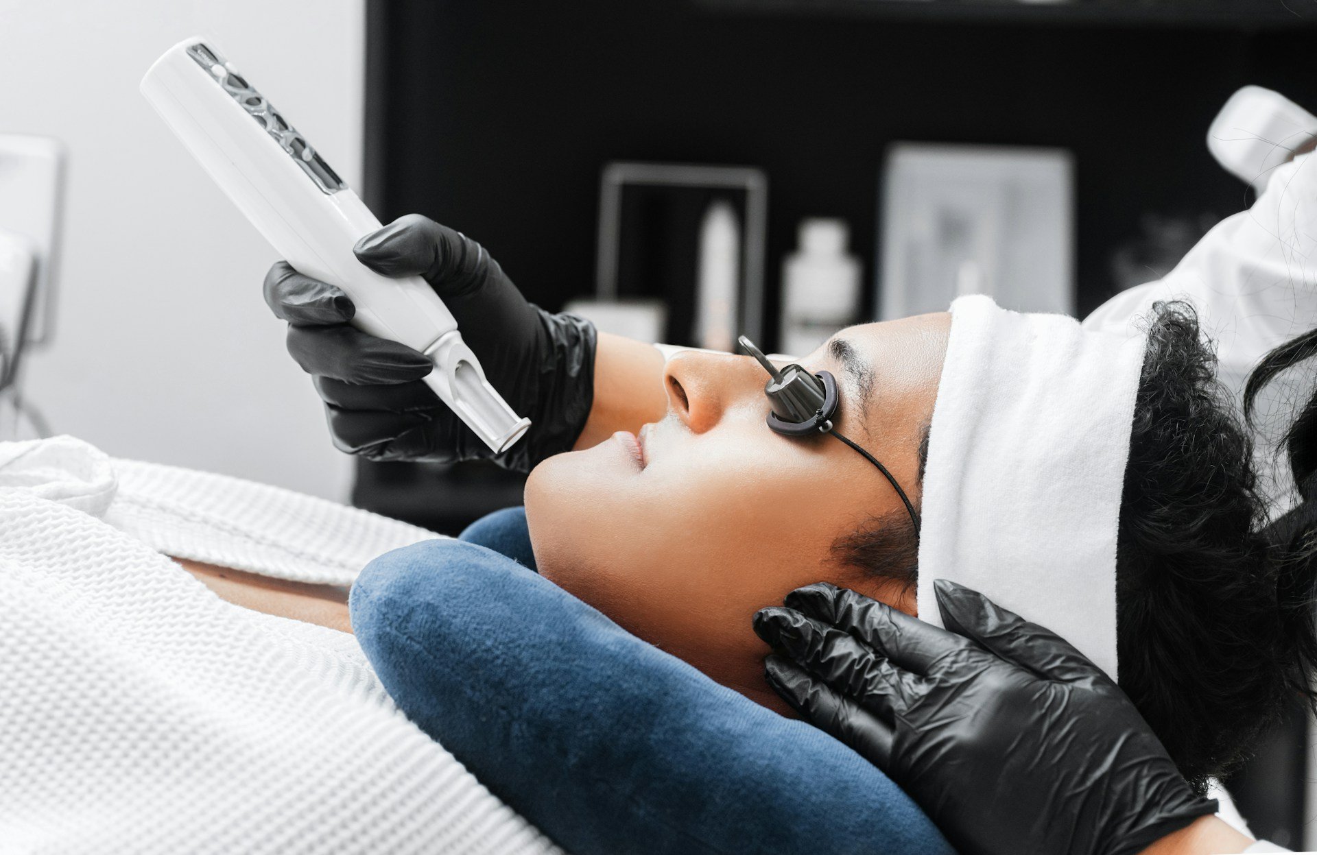 Evaluating If IPL Photofacials Are Right for Your Redness
