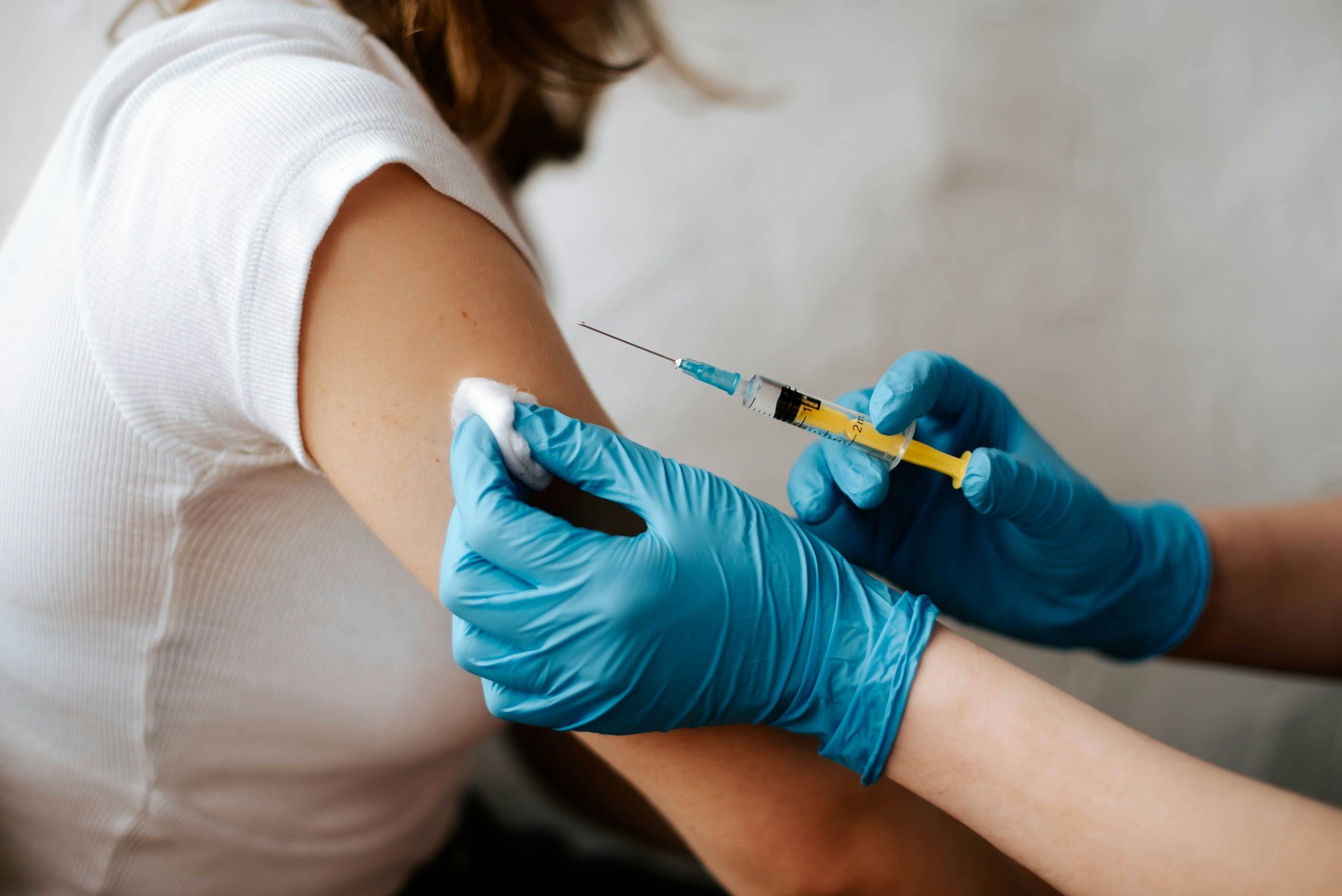 NAD Shots for Cognitive Performance: What to Expect and How It Differs