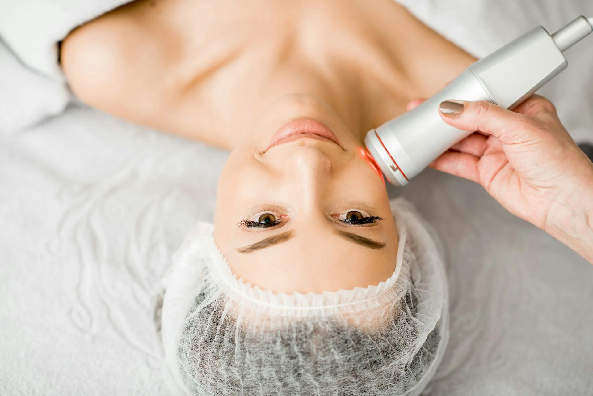 Summer Advantages of CO2 Laser Resurfacing in Oconomowoc