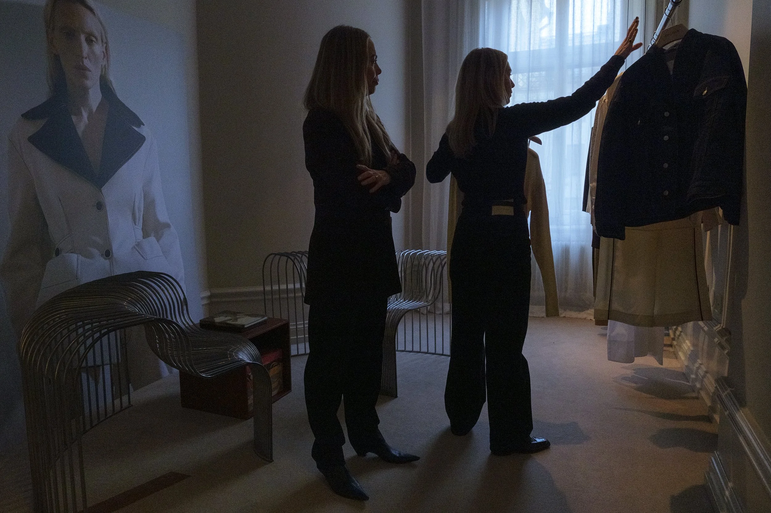 Systrarna_Dagmar_JakobÅkerstenBrodén_20250211__DSF7519-1 kopiera.jpg