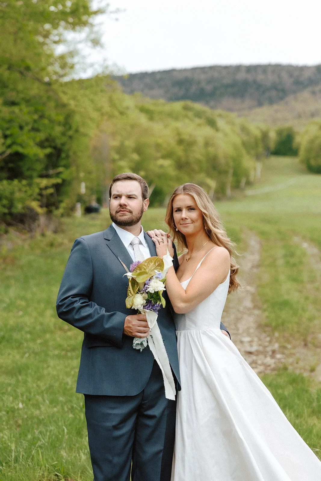 luna-munn-photography-vermont-wedding-eri0239.jpg