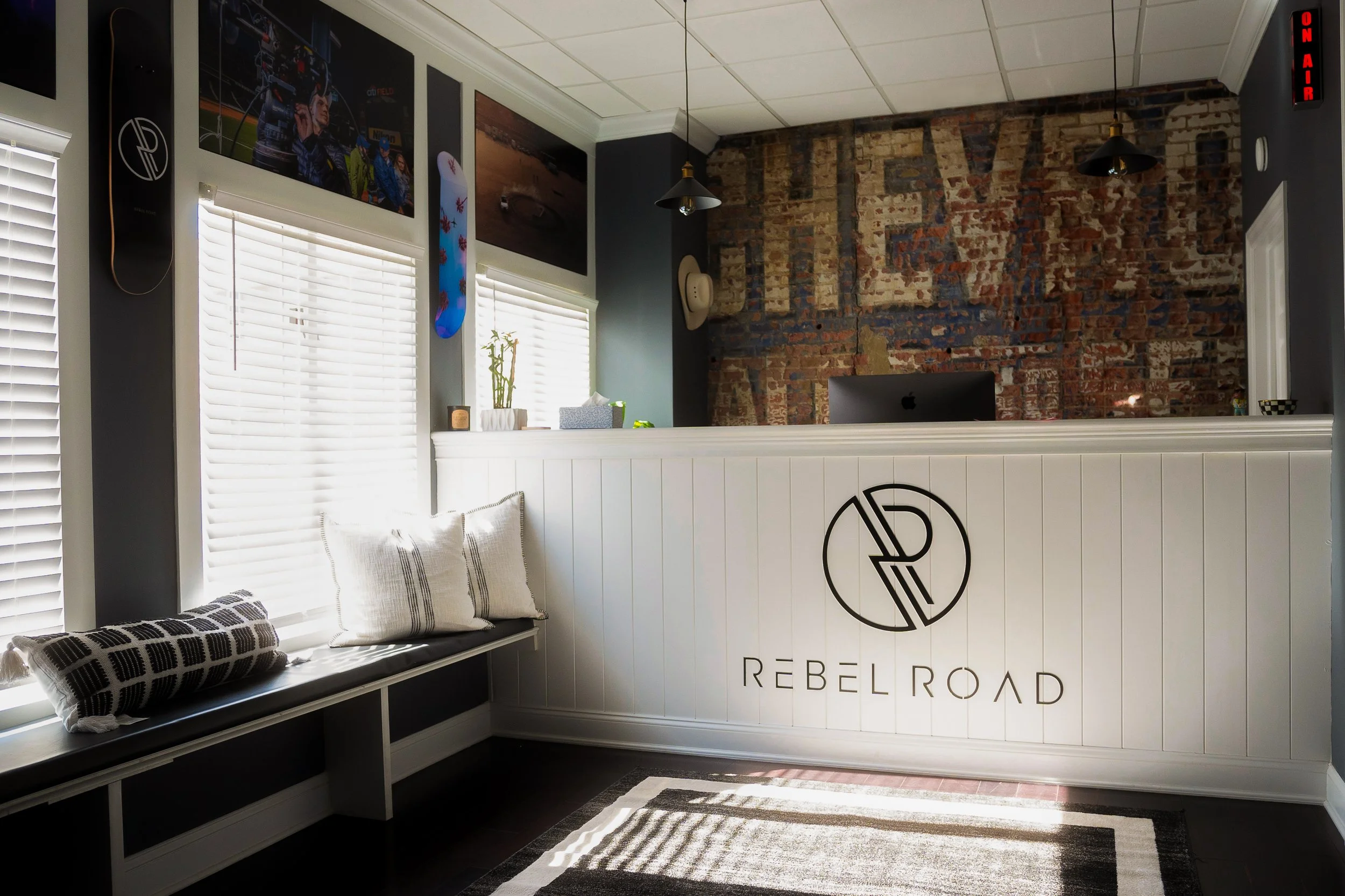 STUDIO LOBBY_v2-2.jpg