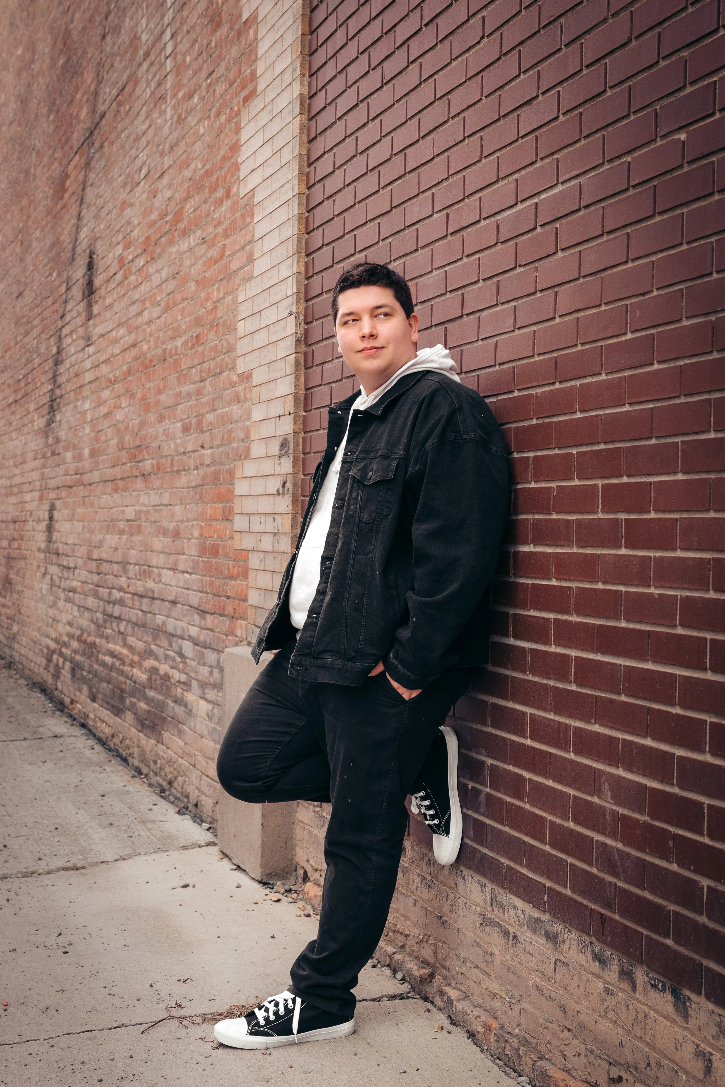 Jonathan-Full Size-3.jpg