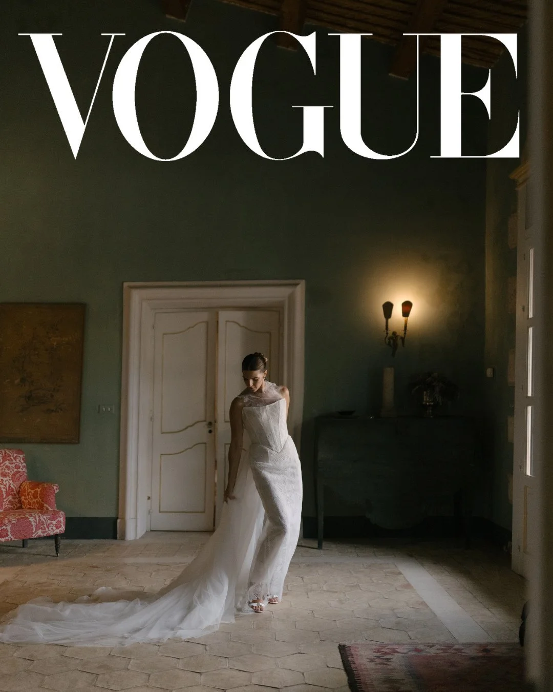Final wedding post, to wrap up my 1 year wedding anniversary &hearts;️ Thankful for everyone who helped us celebrate and pull off such a magical event, and thanks to @vogueitalia for the feature 🇮🇹✨
⁠
Planning: @lobster___studio @lavi__nya ⁠
Venue: