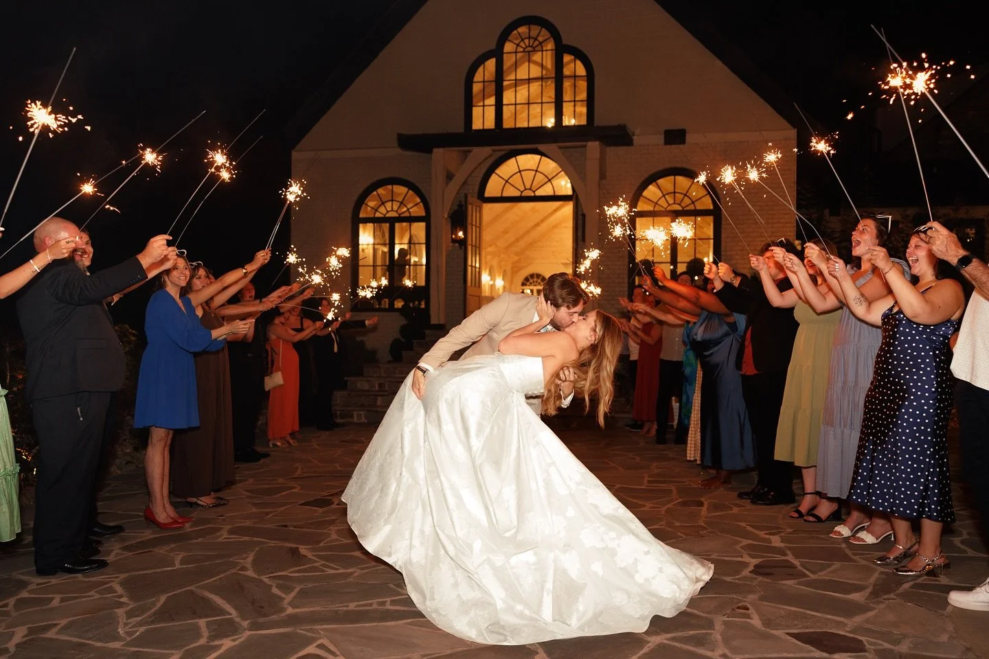 The Michaels | 9.4.25

💒 @danclayfarms 
💐 @bouqyard 
🎥 @nextstage_media 
👗 @thesomethingblueshoppe