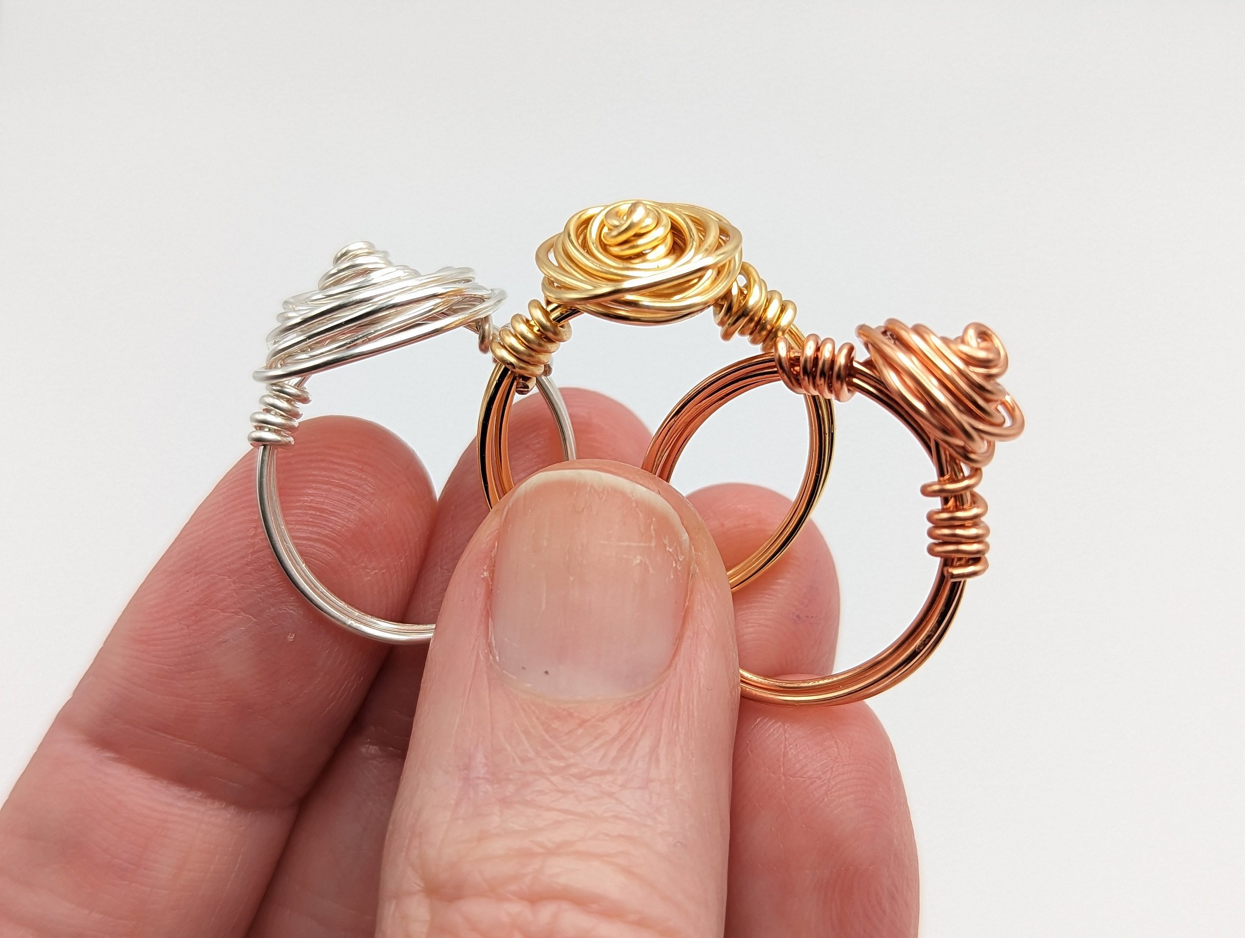 https://i.etsystatic.com/37460159/r/il/42a384/4515988258/il_fullxfull.4515988258_23wi.jpg