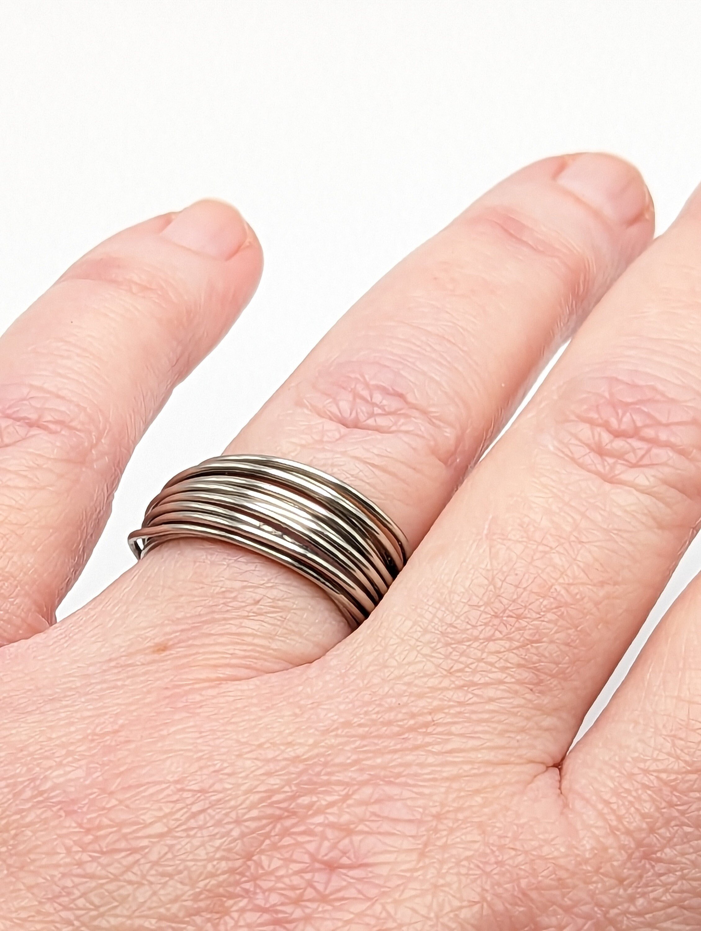 https://www.etsy.com/img/37460159/r/il/05c680/4517638856/il_fullxfull.4517638856_o2ej.jpg