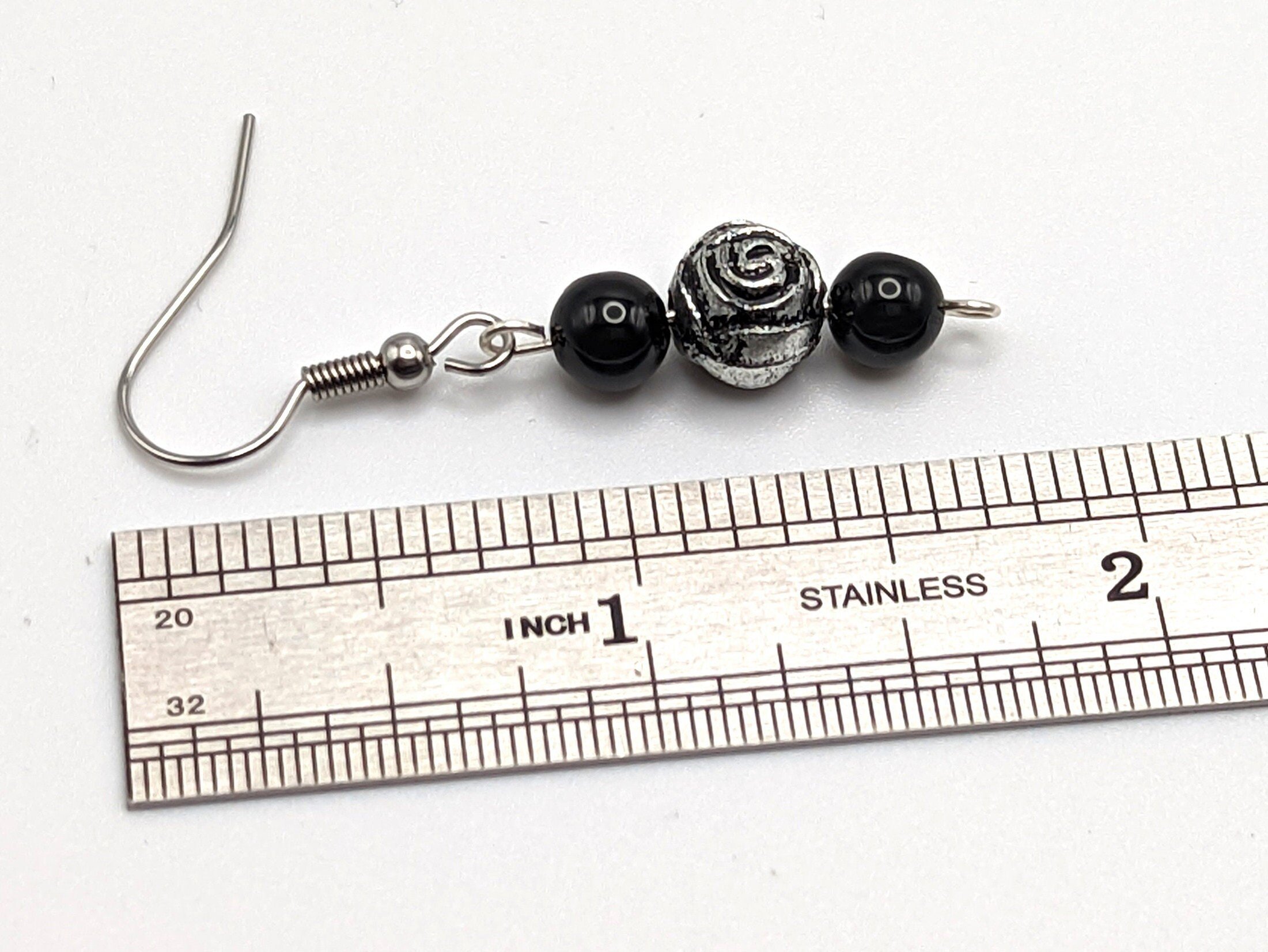 https://www.etsy.com/img/37460159/r/il/09d077/4465664090/il_fullxfull.4465664090_1kip.jpg