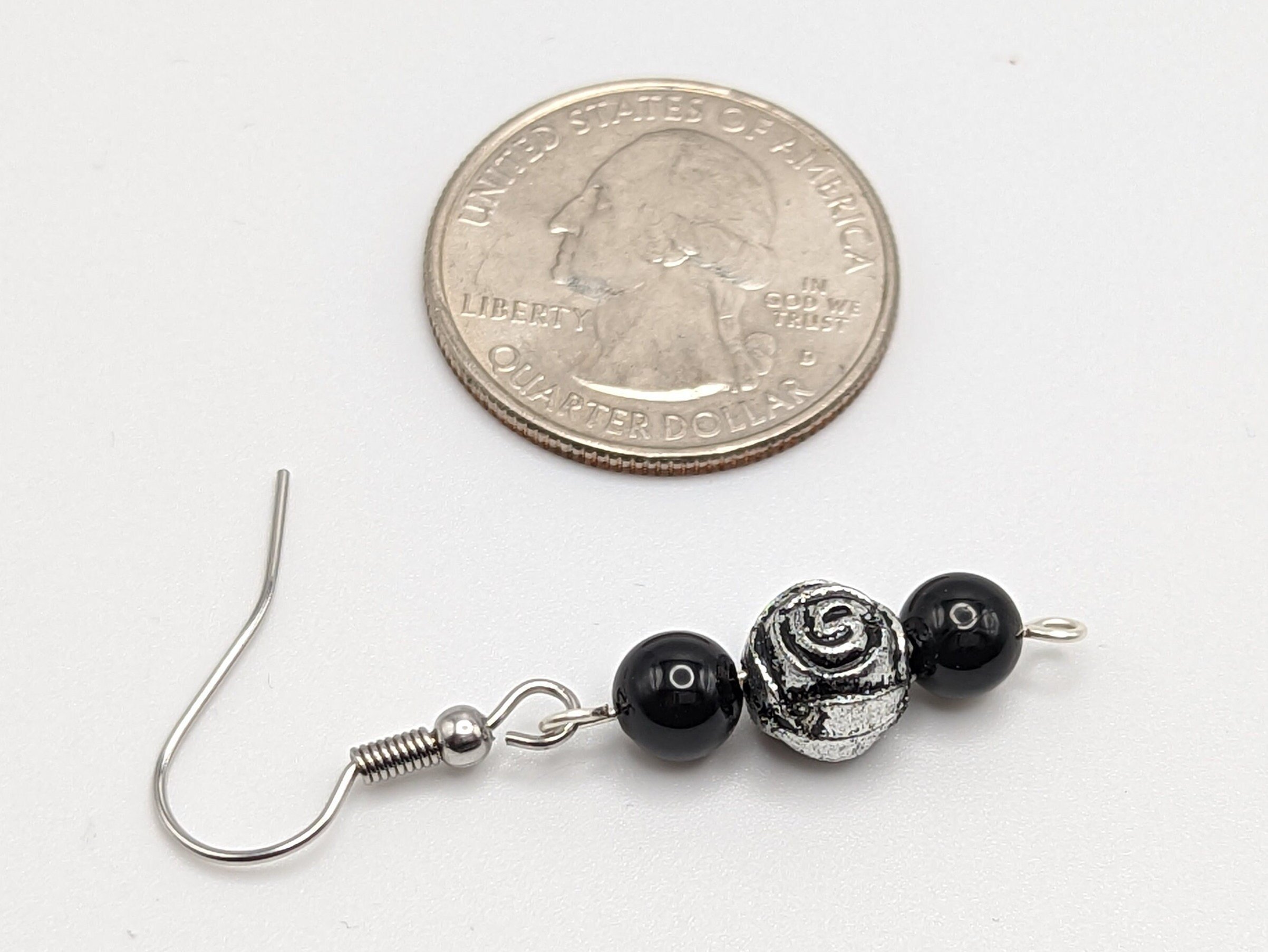 https://www.etsy.com/img/37460159/r/il/99c737/4513034953/il_fullxfull.4513034953_qswn.jpg
