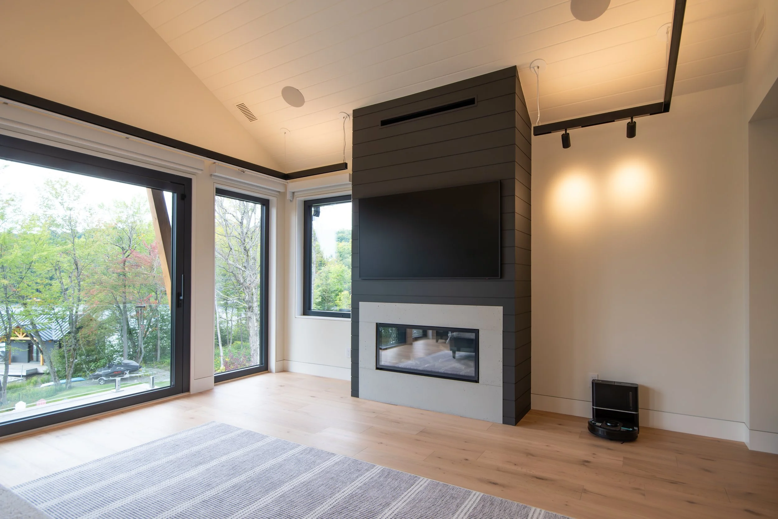 Lakeview Haven Main Bedroom Fireplace