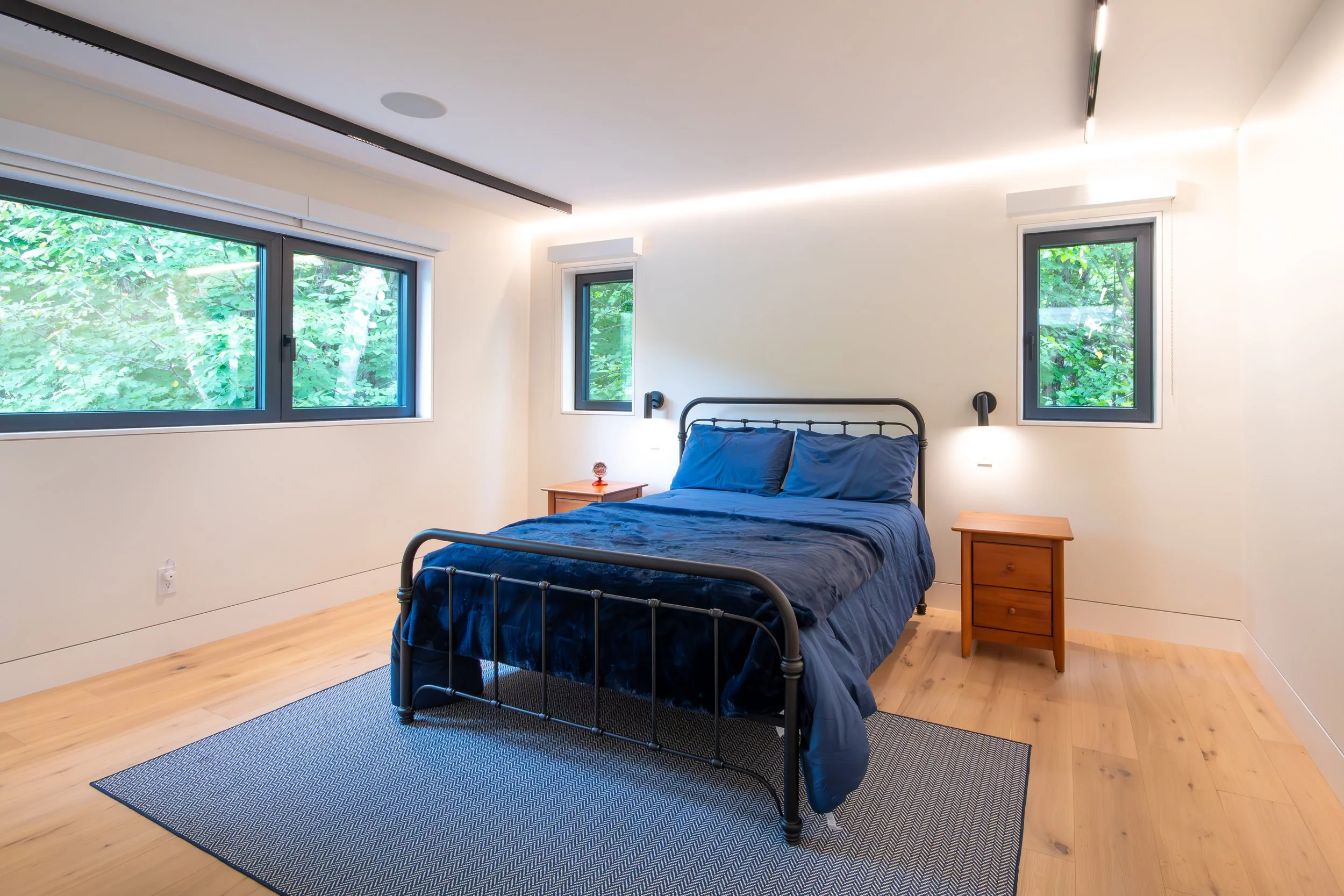 Lakeview Haven Guest Room