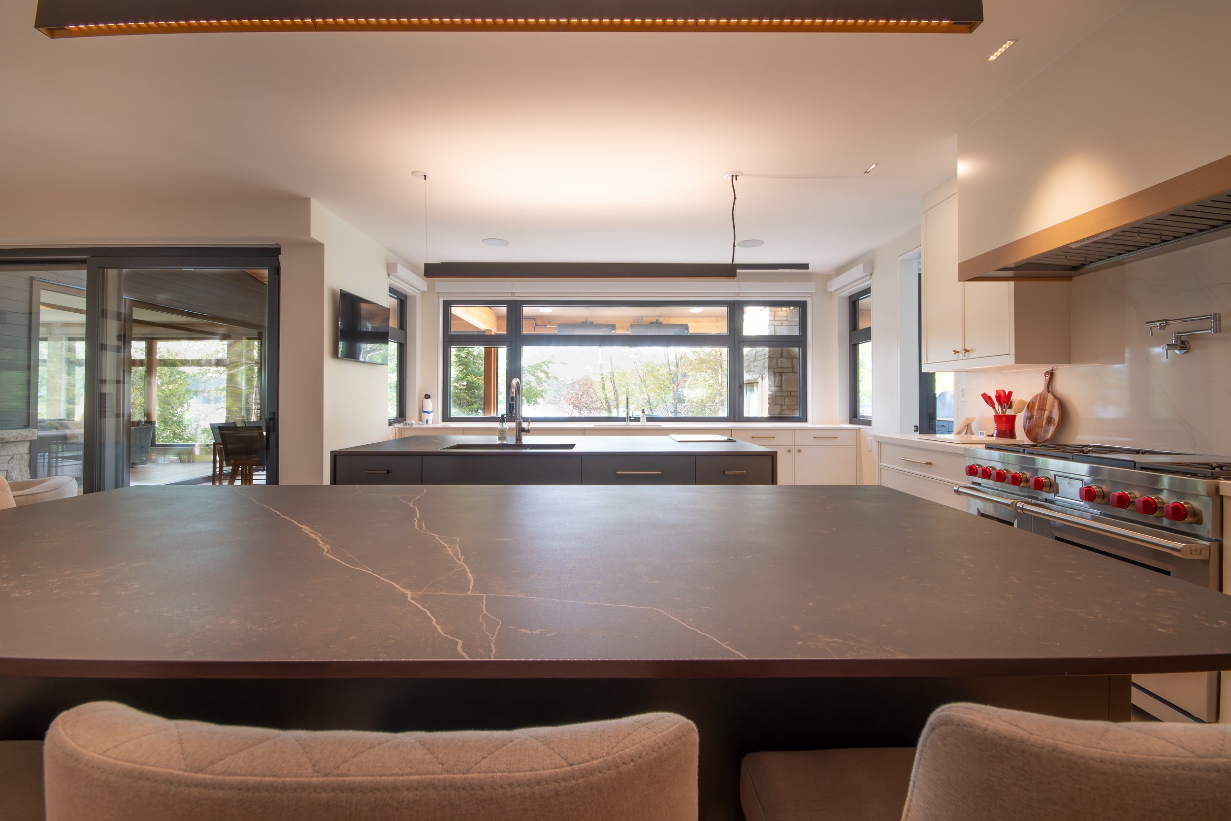 Lakeview Haven kitchen