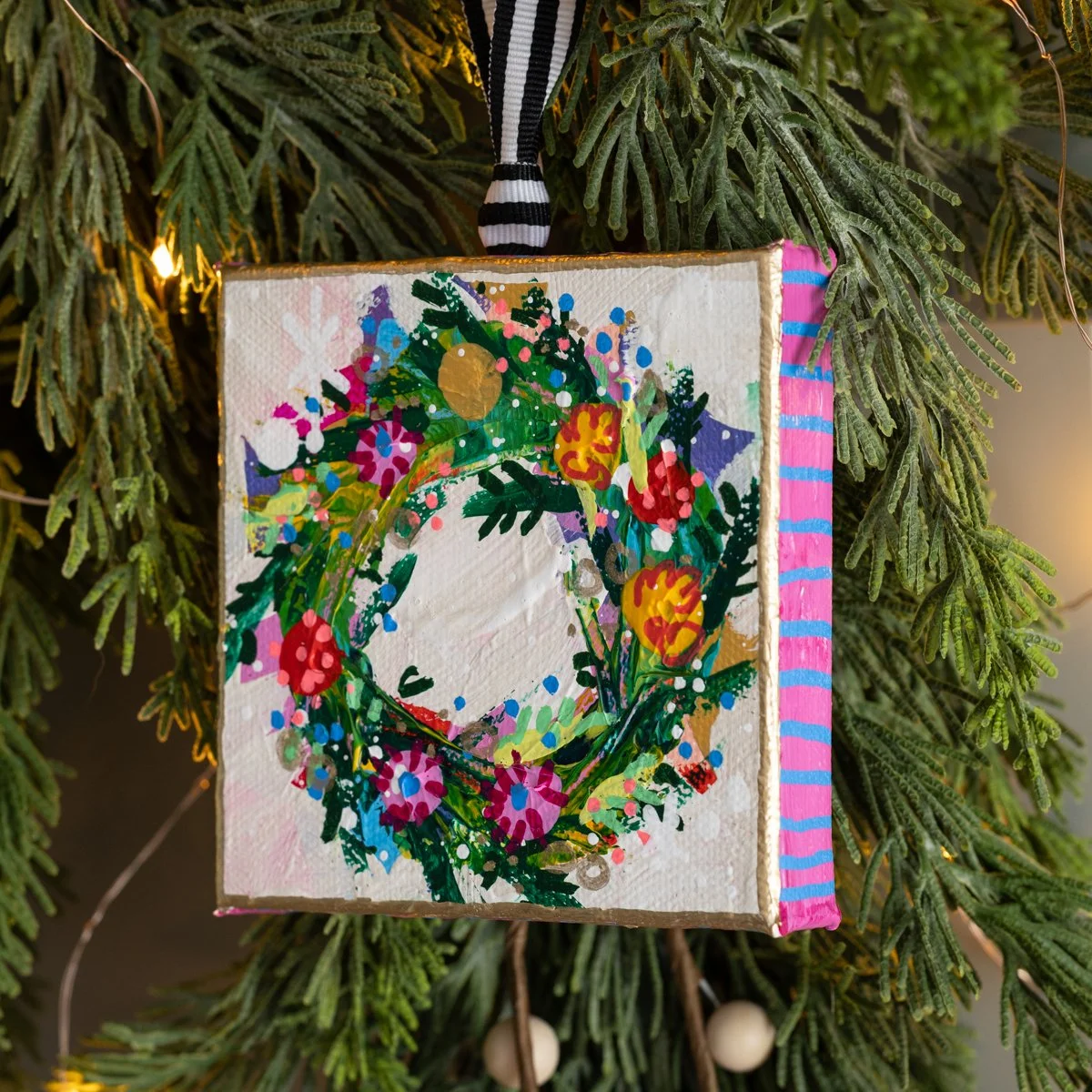 068 wreath.jpg