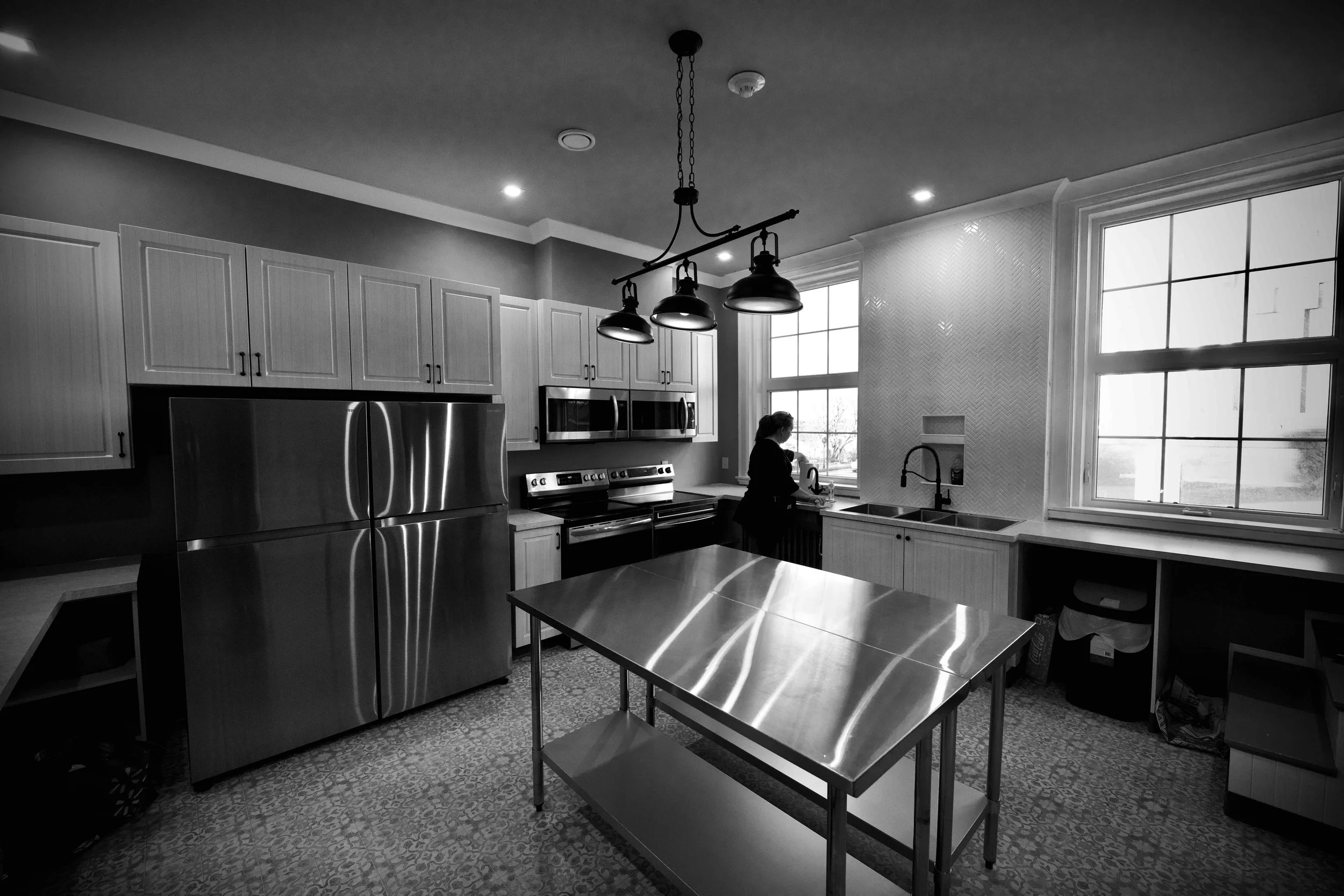 Gilded Courtroom - Kitchen