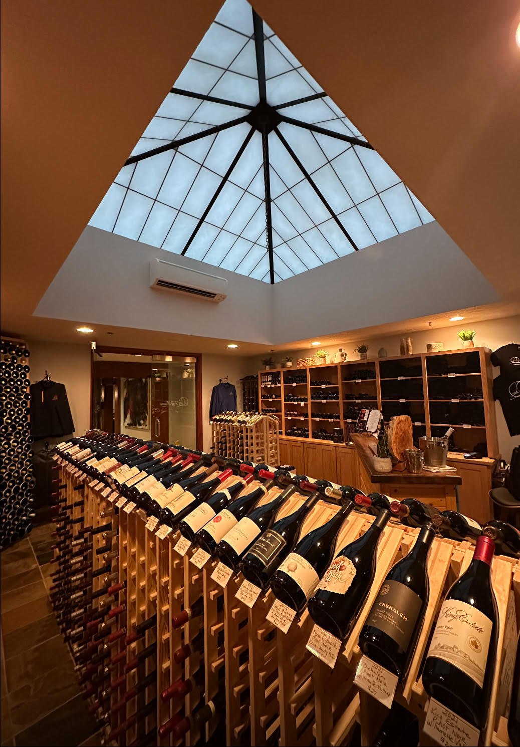 WINE SHOP 15.jpg