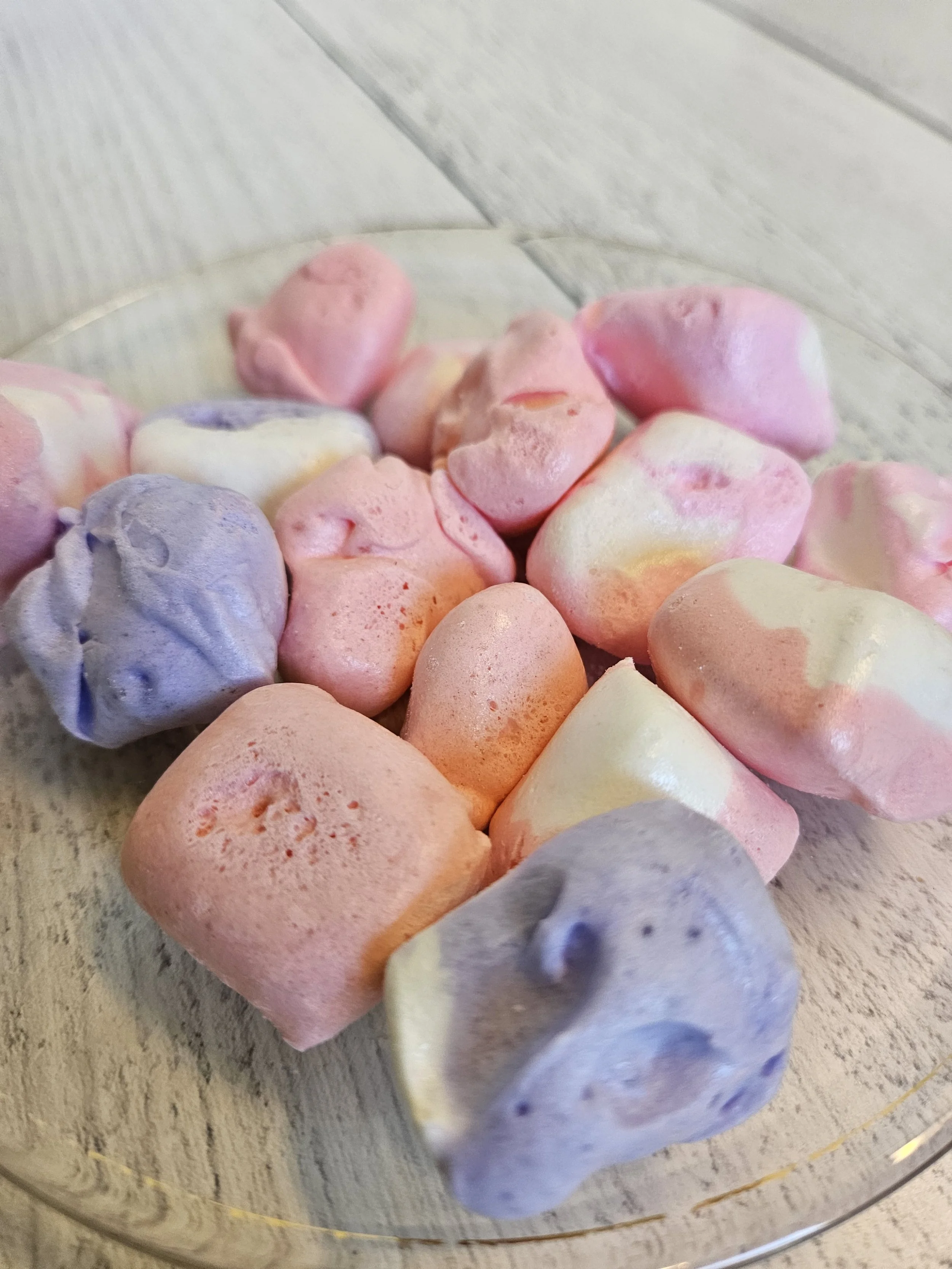 Freeze Dried Berries & Crème Taffy