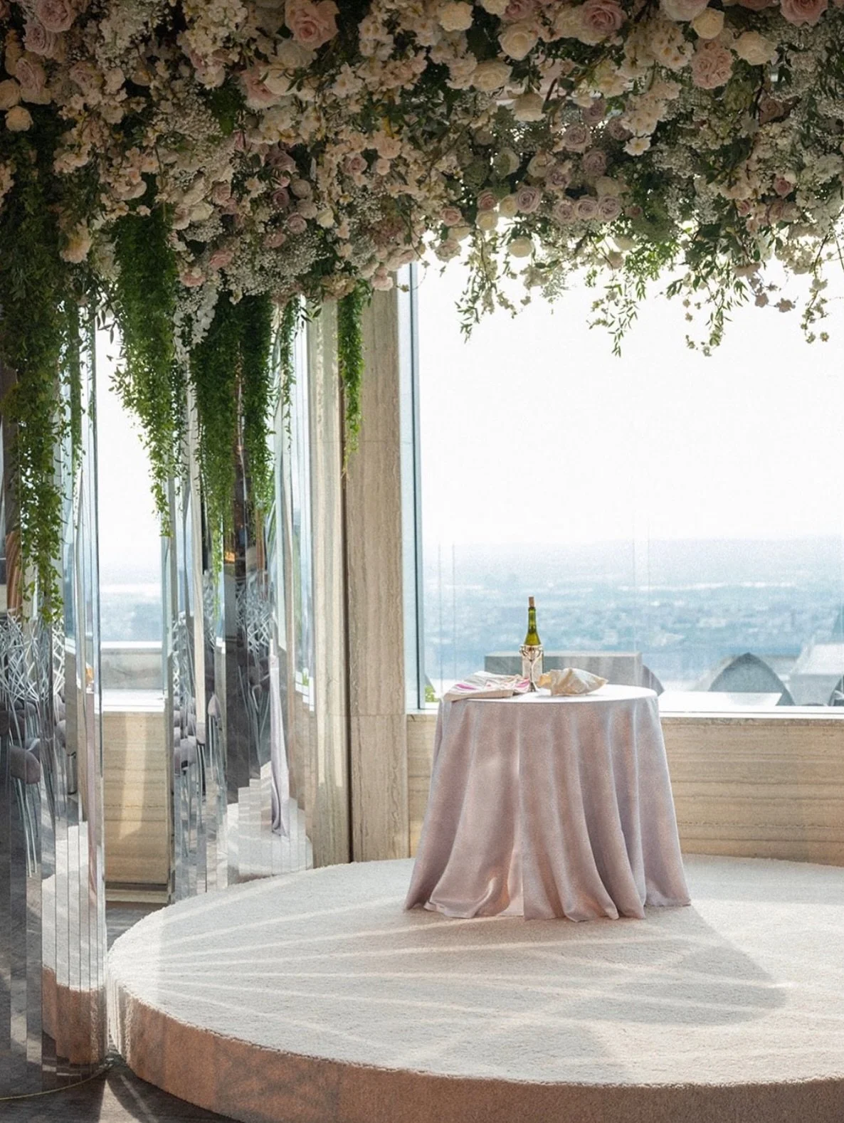 There is nothing quite like a wedding at the Rainbow Room. We will never be over Rachel &amp; Michael&rsquo;s 💍
Photography - @bytrentbailey
Planning &mdash; @forbesfunctions
Coordination -@hayleygoldevents
Florals, Design &amp; Production &mdash; @