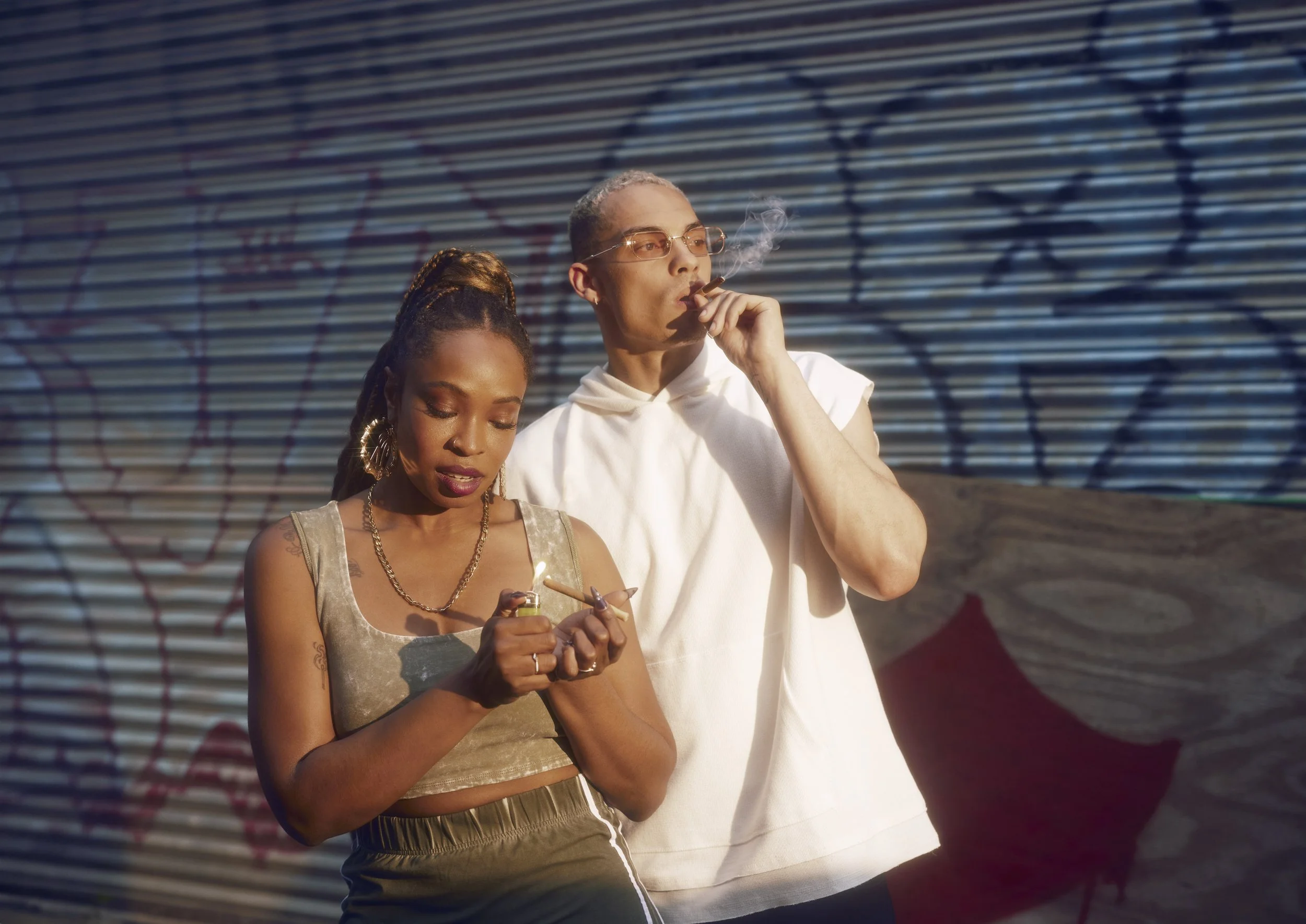 1946 KB 45B SWISHER LIFESTYLE Alley_Scene_Blunt_Packs_270 Kendall Bessent (1).jpg