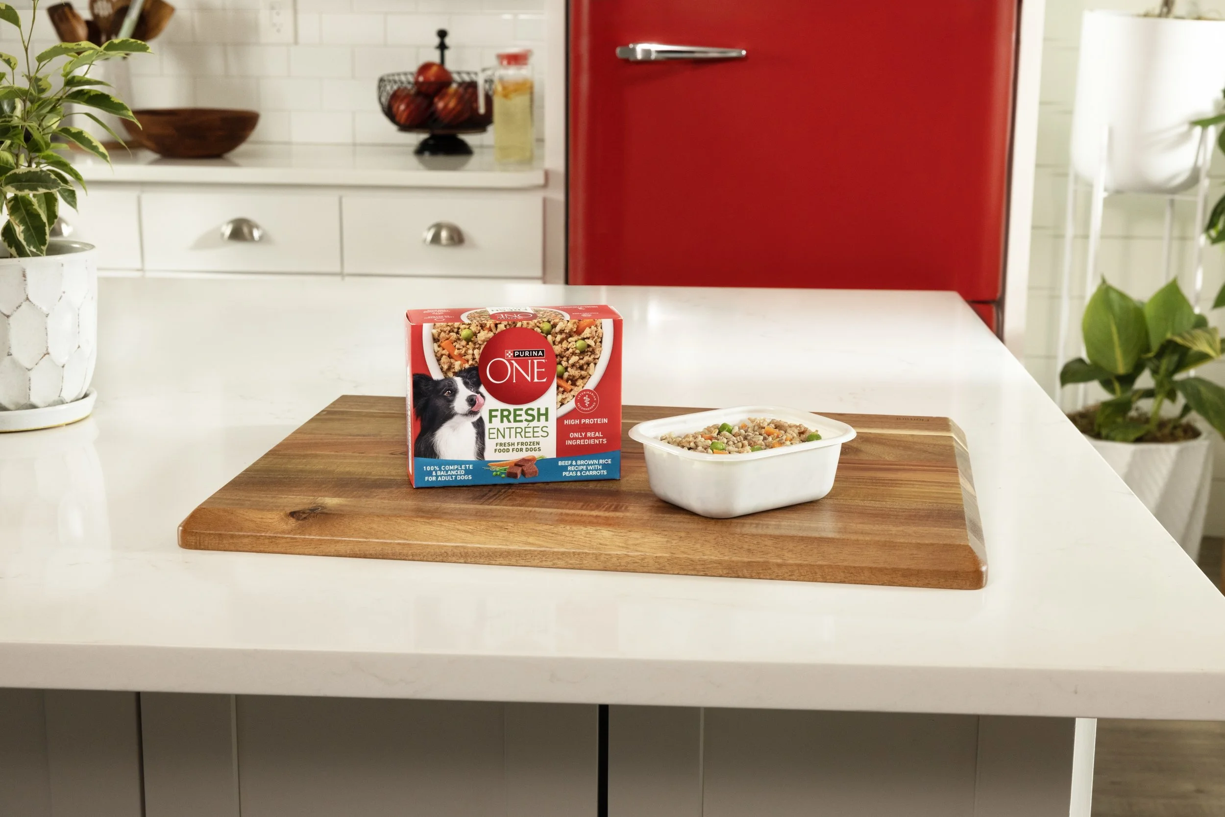 ON08900_Hero Package + Tray_2871.jpg