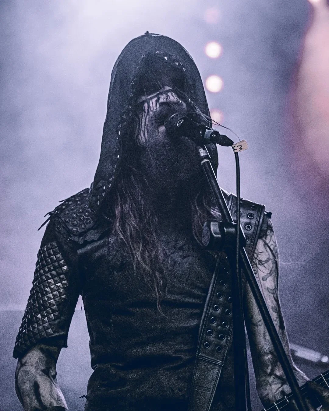 Presave Defiance Towards Futility

Did we mention you could win a limited to 100 copies snow white edition vinyl? Follow link in bio

Photo @mathiashemmingby

#blackmetal #corpsepaint #uburen #usurpthethrone #usurper #vikingmetal #viking #concert #me