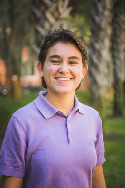 Adriana presents a poster at the Biomedical Engineering Society Annual Meeting in San Antonio, Texas